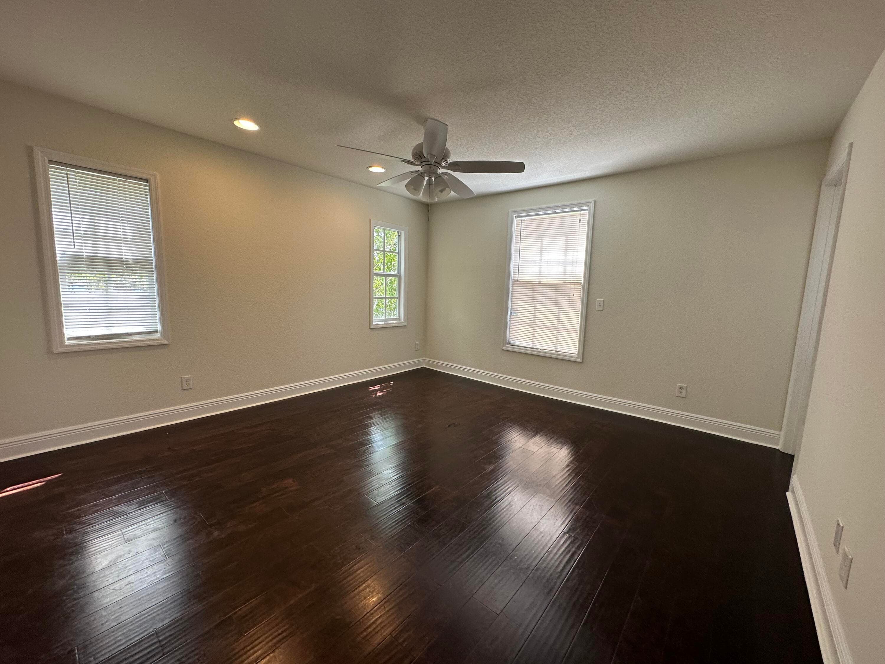 340 Walton Boulevard, West Palm Beach, FL 33405 — photo 9 of 12