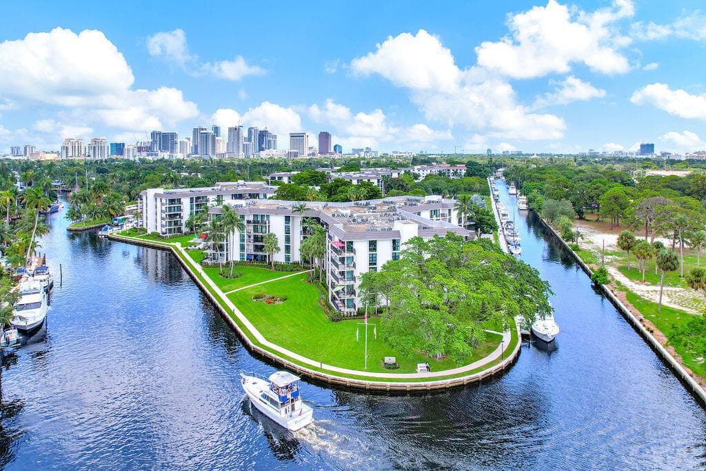 1101 River Reach Drive 311, Fort Lauderdale, FL 33315 — photo 32 of 46