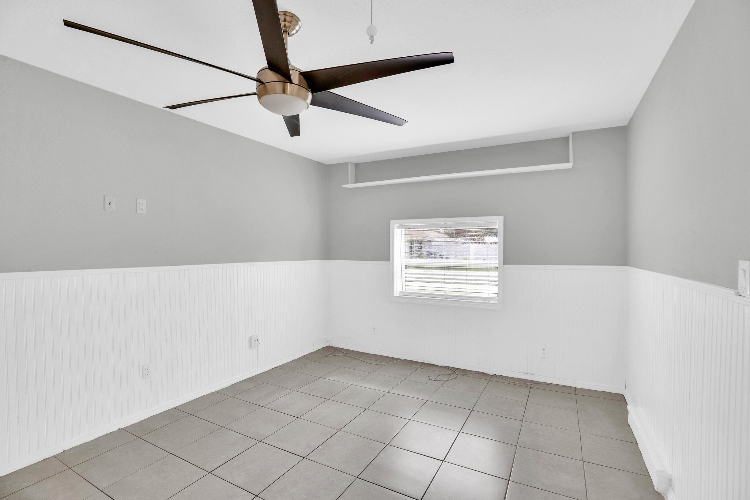 2255 15th Avenue SW, Vero Beach, FL 32962 — photo 16 of 36
