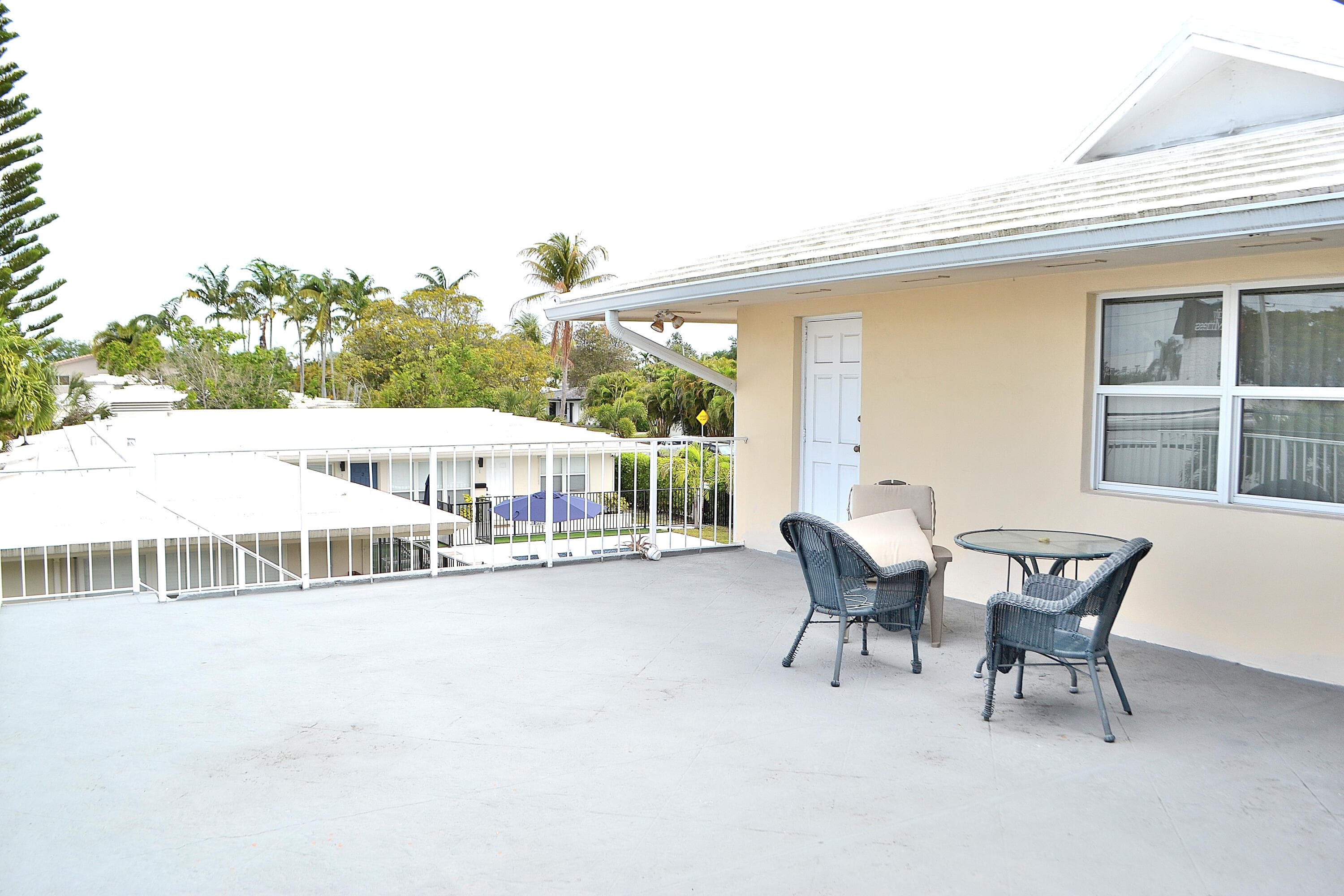 2633 Middle River Drive 1-6, Fort Lauderdale, FL — photo 6 of 19