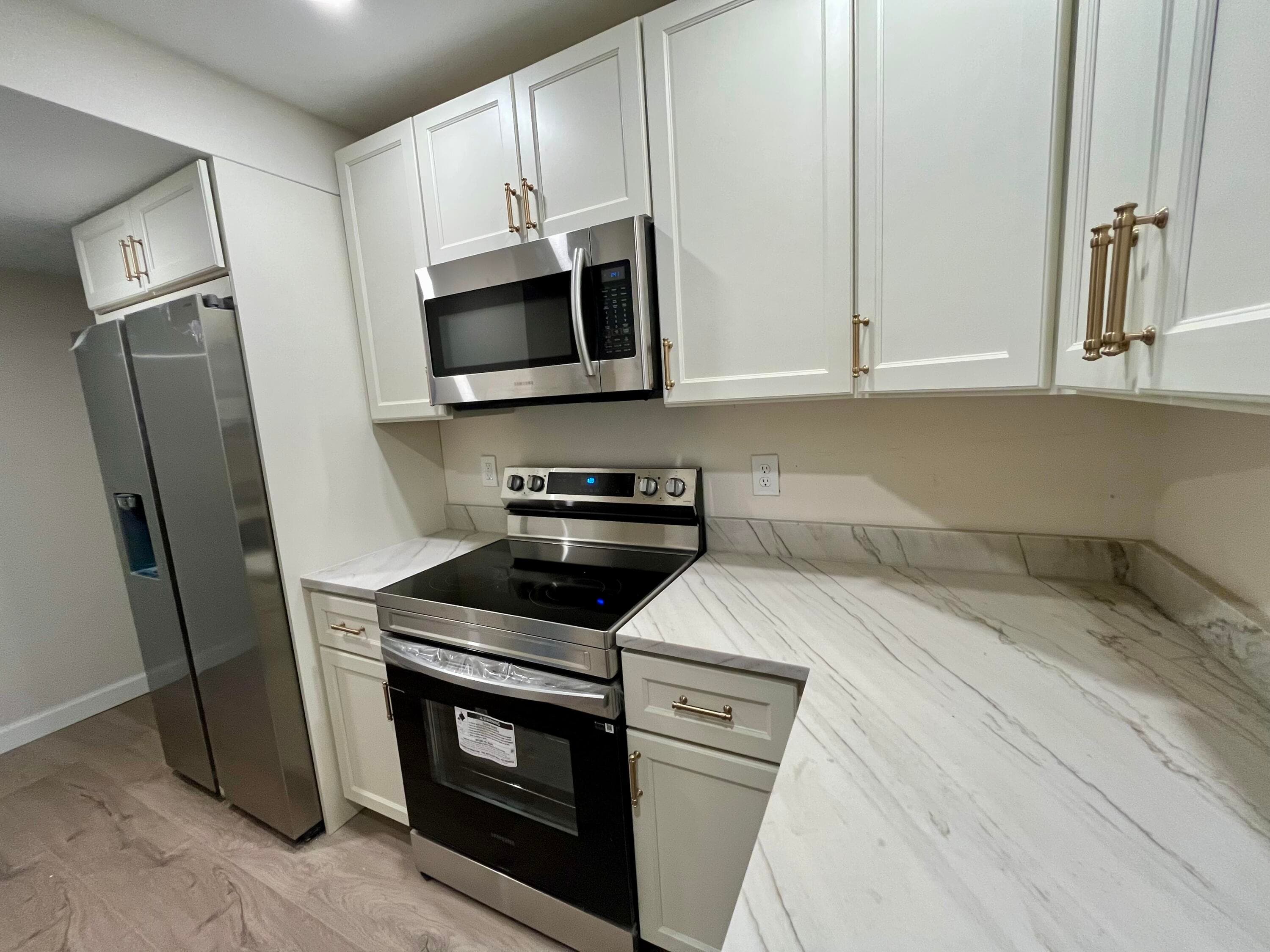 311 E Ocean Avenue 205, Lantana, FL 33462 — photo 5 of 26