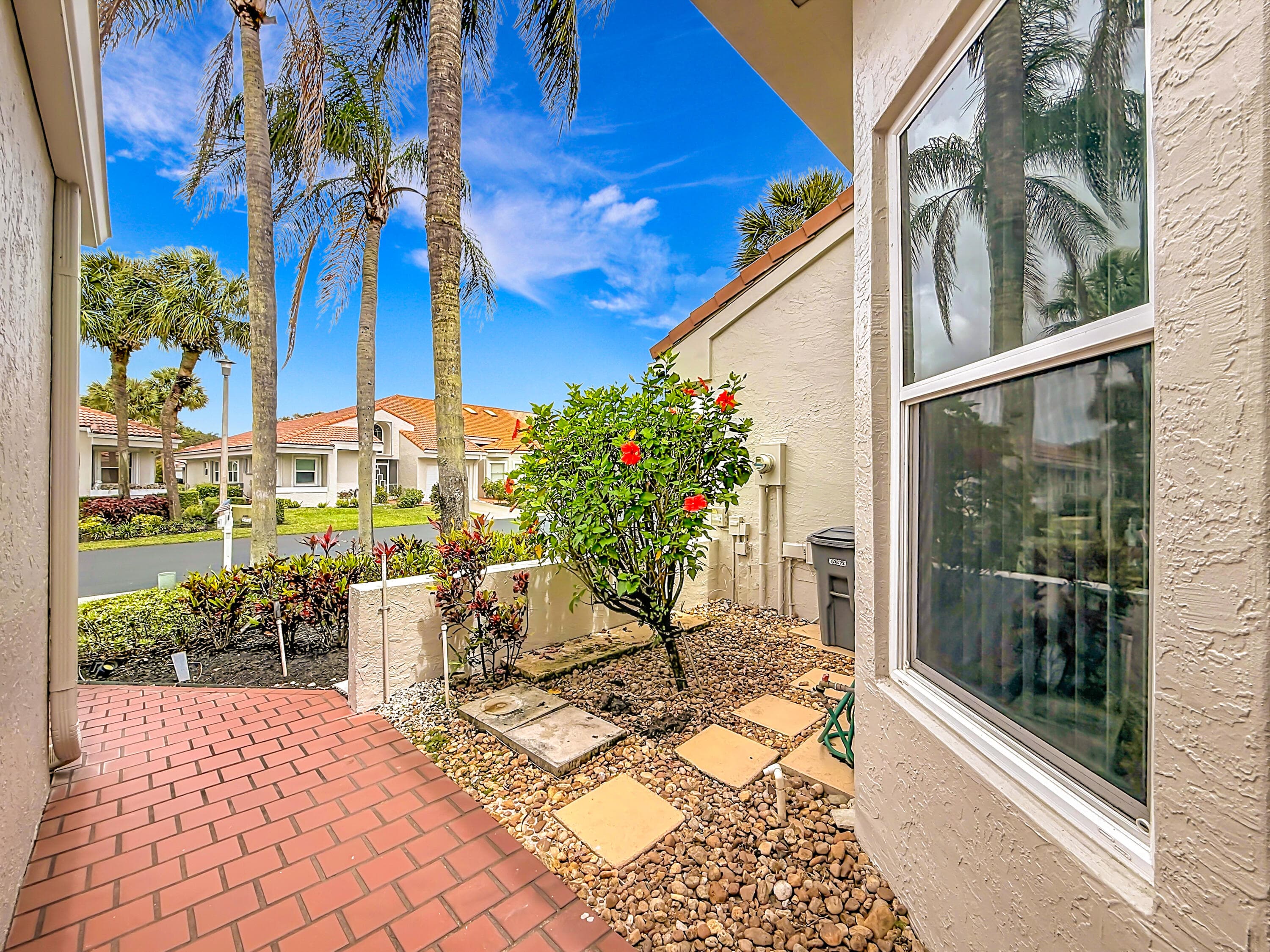 10954 Lakemore Lane, Boca Raton, FL 33498 — photo 4 of 61