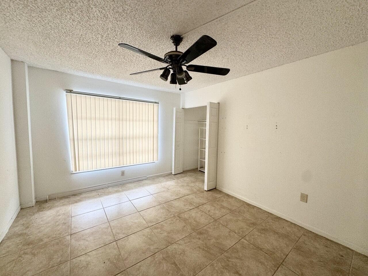 801 W Oakland Park Boulevard C1, Oakland Park, FL 33311 — photo 7 of 8