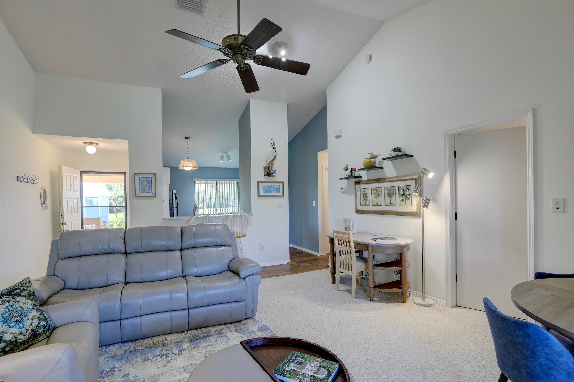 5720 Pelican Pointe Drive 3, Sebastian, FL 32958 — photo 39 of 81