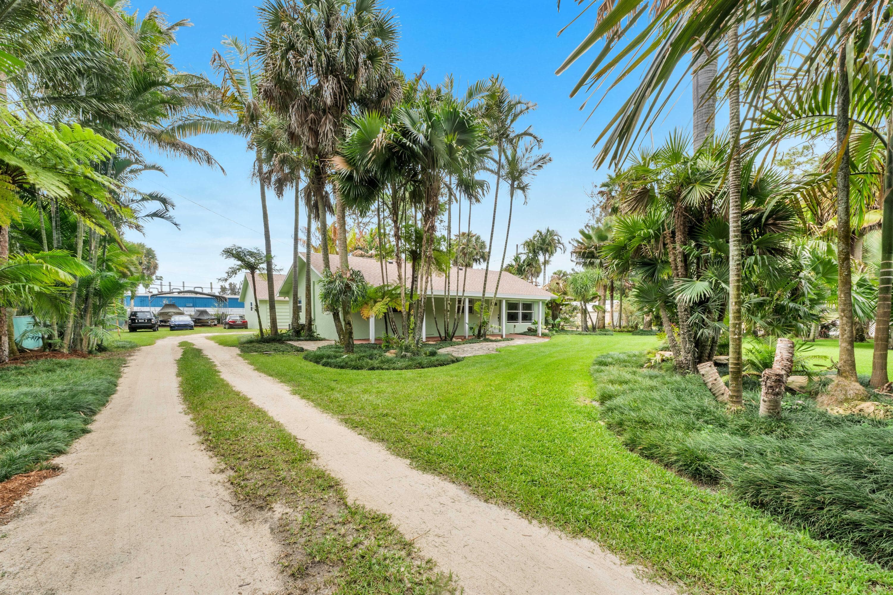 6863 Imperial Drive, West Palm Beach, FL 33411 — photo 2 of 44