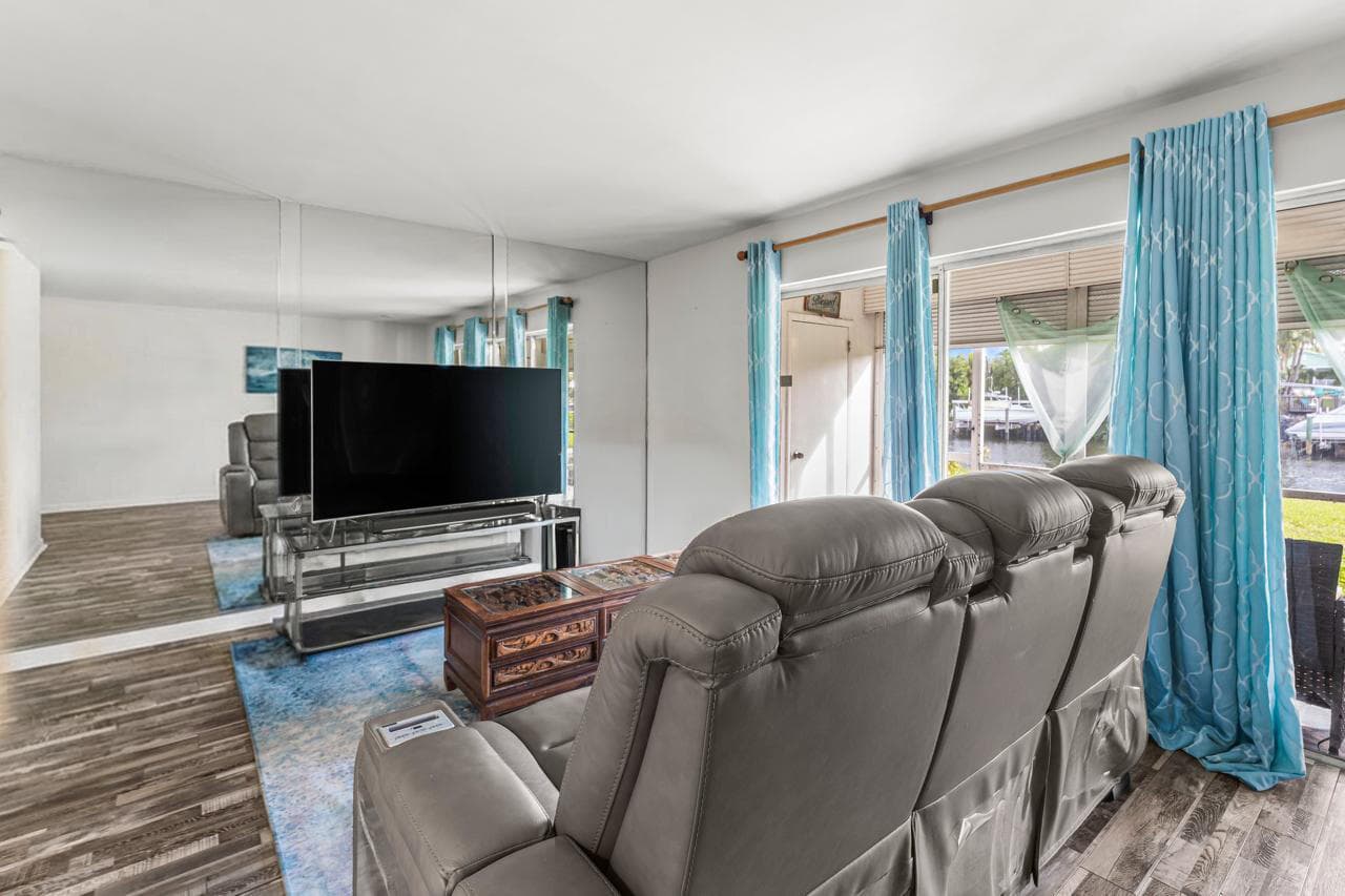 342 Southwind Drive 102, North Palm Beach, FL 33408 — photo 10 of 39
