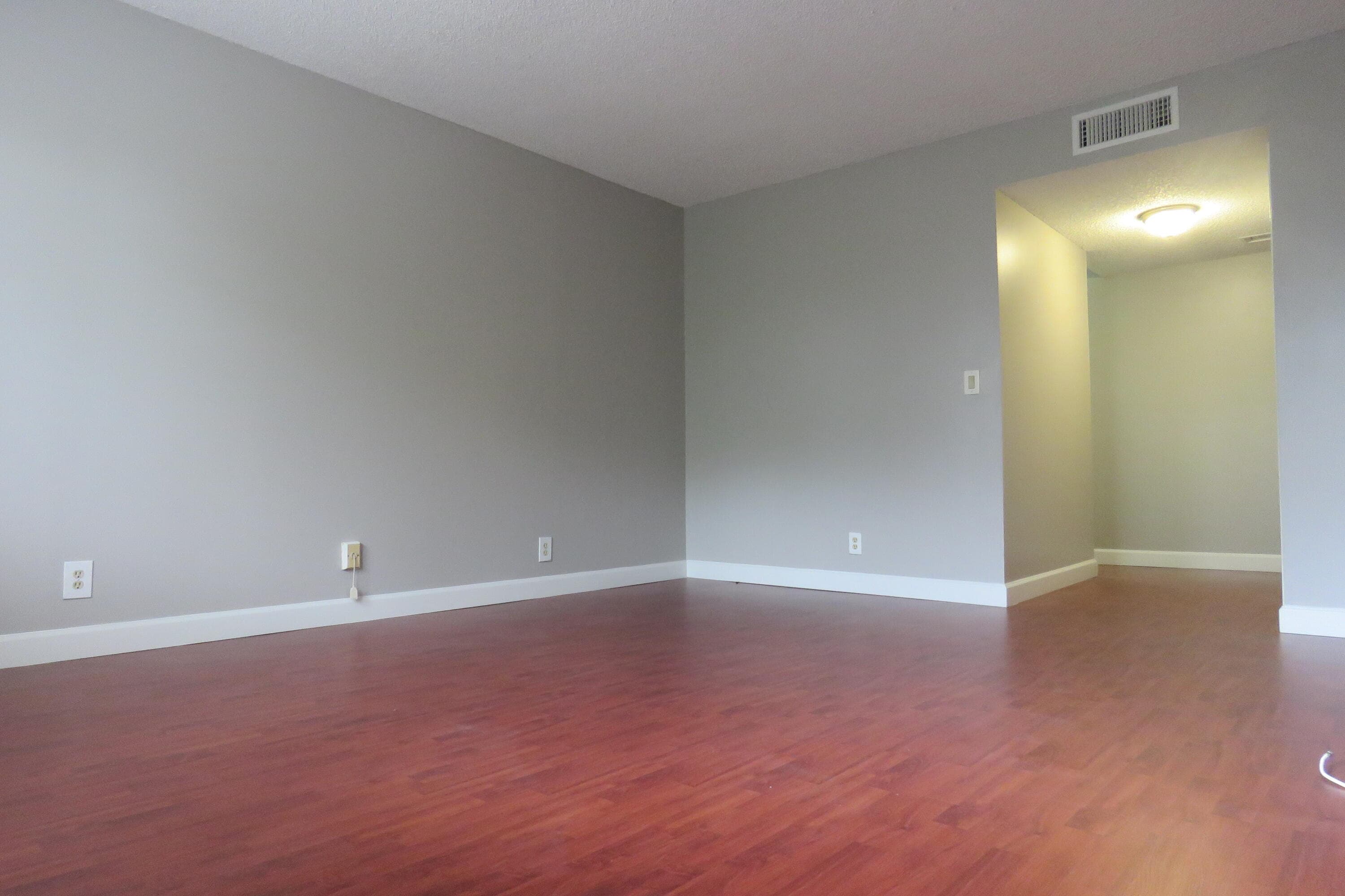 193 Lakeview Drive 205, Weston, FL 33326 — photo 9 of 23