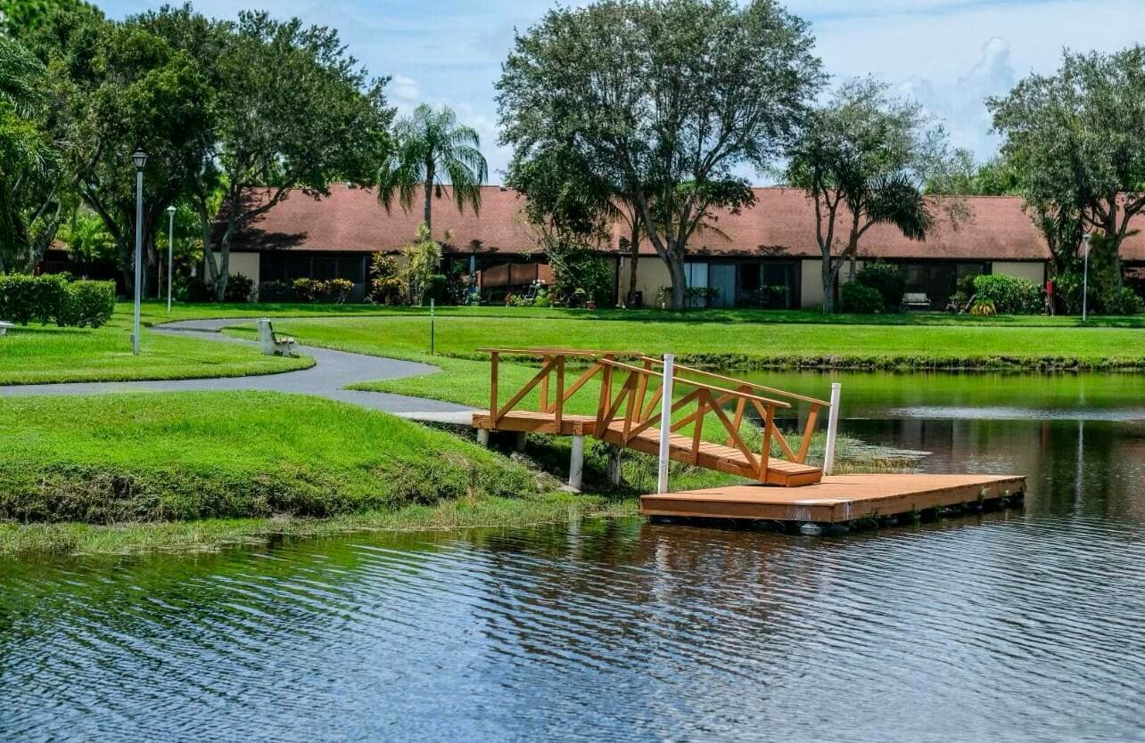 1007 Green Pine Boulevard D2, West Palm Beach, FL 33409 — photo 26 of 29