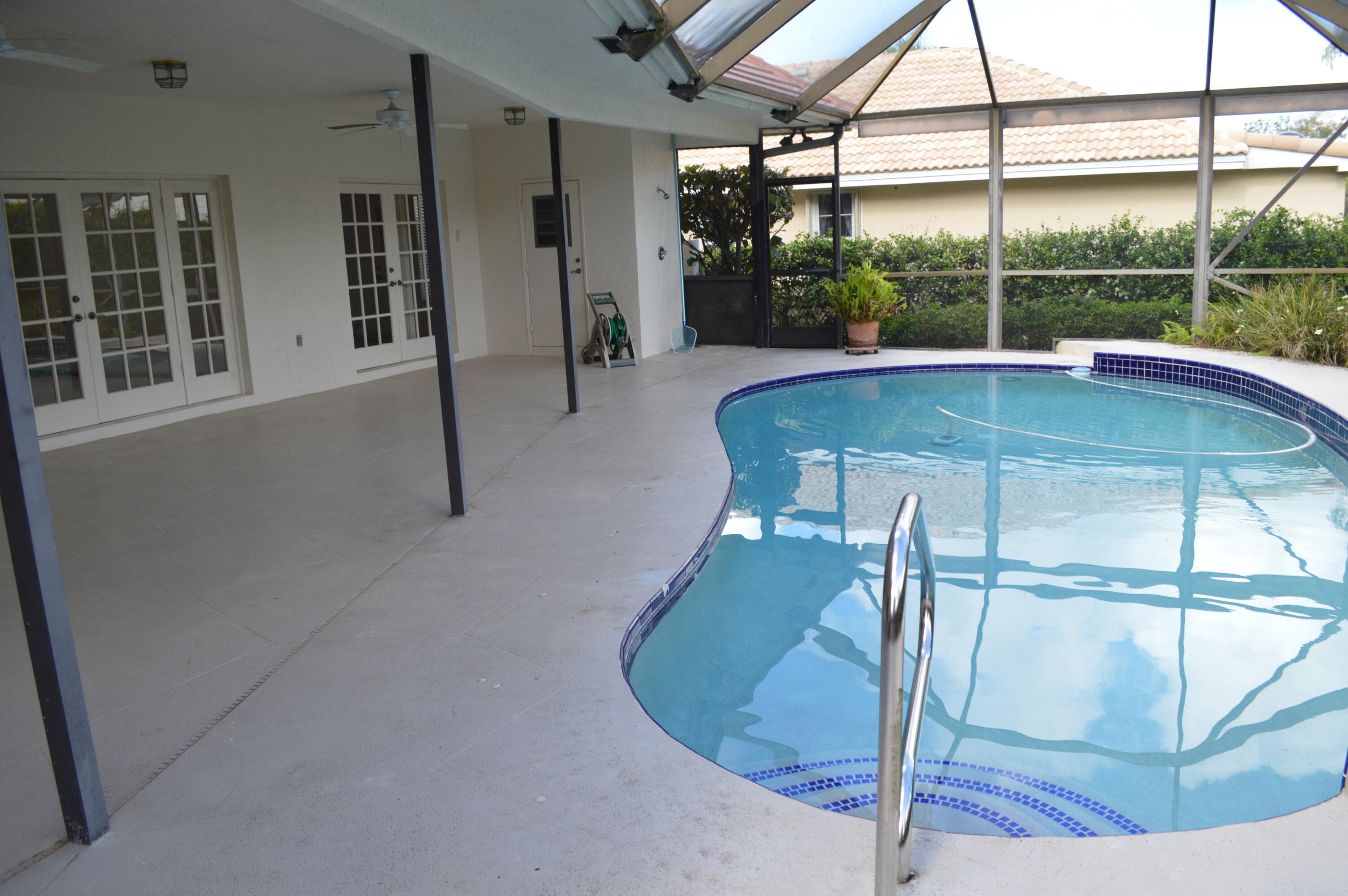 4 Lochwick Road, Palm Beach Gardens, FL 33418 — photo 24 of 35