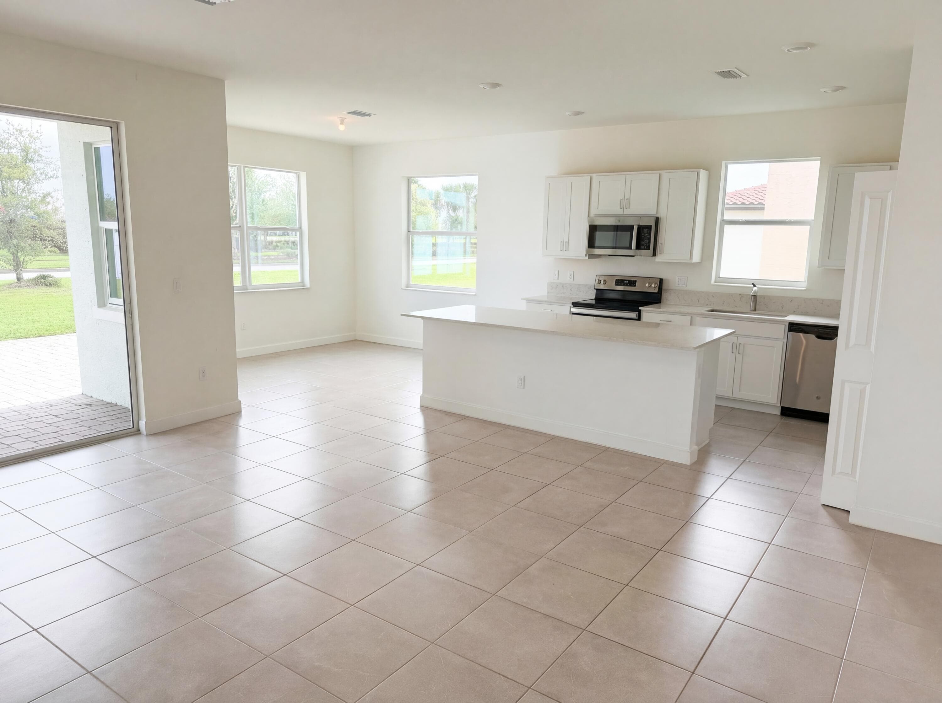 12473 NW Lynch Lane, FL 34987 — photo 13 of 28