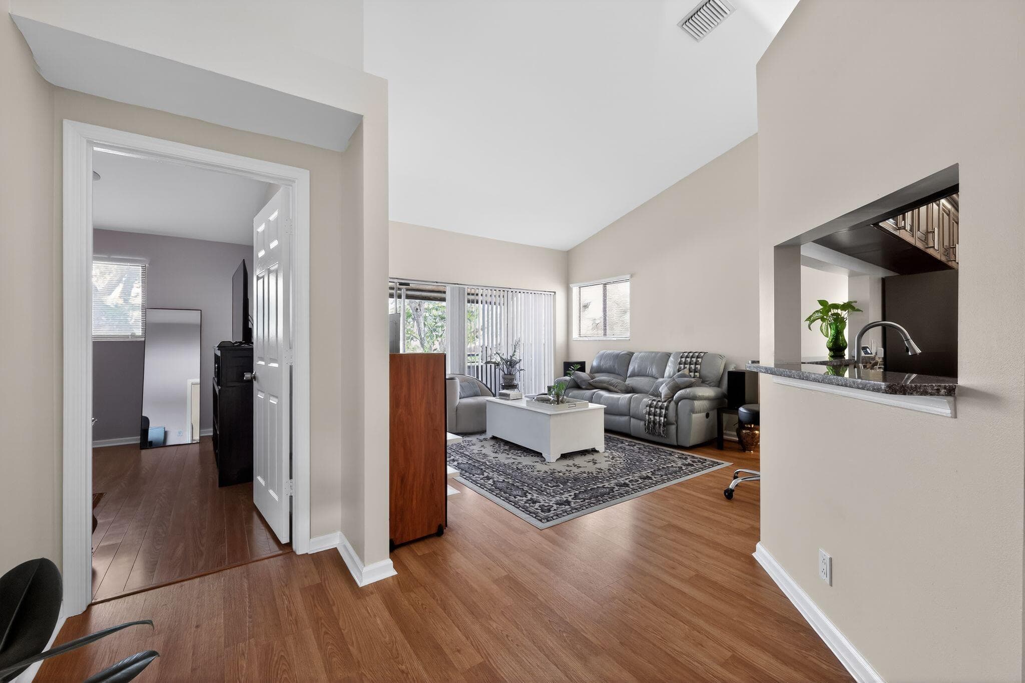 4 Vía De Casas Sur 202, Boynton Beach, FL 33426 — photo 6 of 30