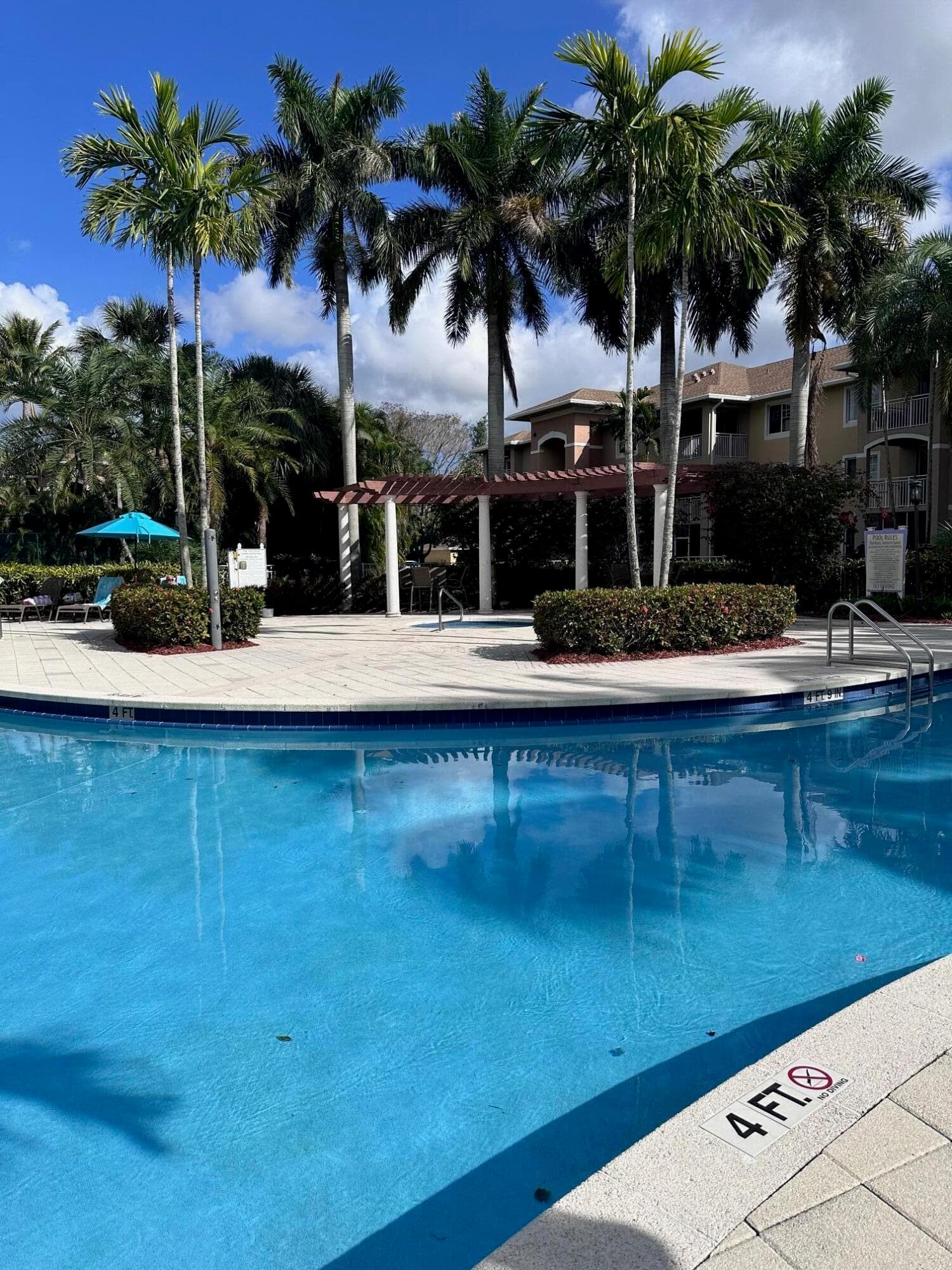 6482 Emerald Dunes Drive 301, West Palm Beach, FL 33411 — photo 8 of 12