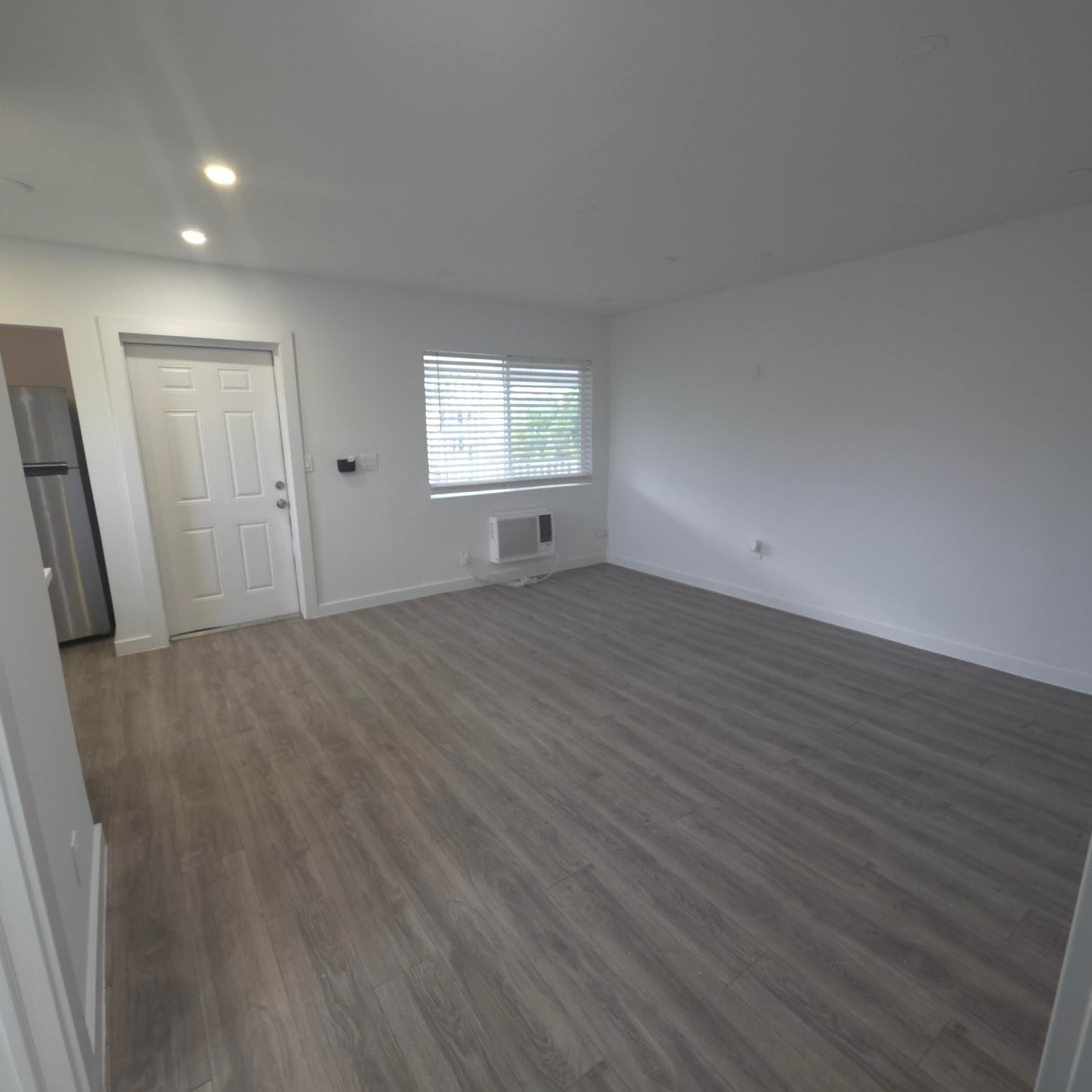 906 N Riverside Drive 1-9, Pompano Beach, FL 33062 — photo 8 of 20