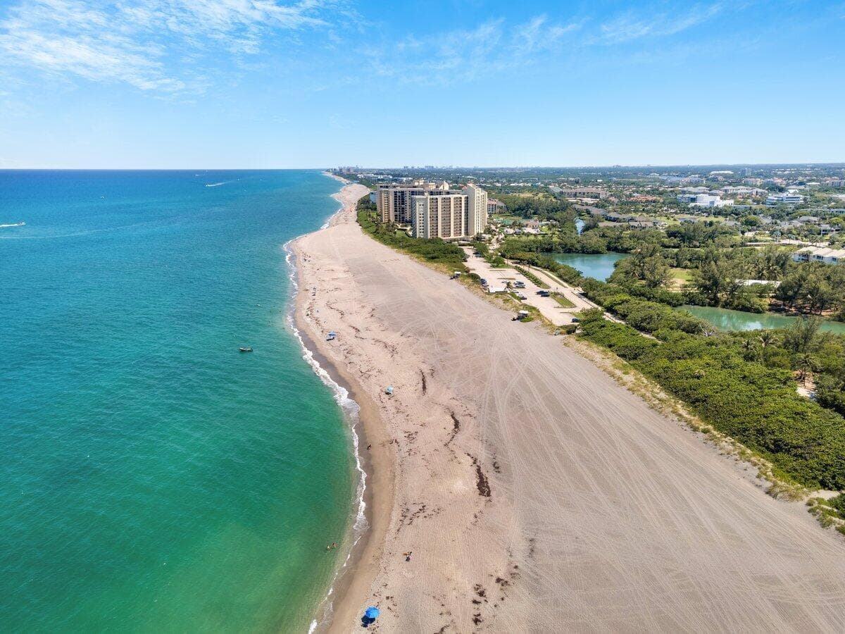 300 N Highway A1a 304h, Jupiter, FL 33477 — photo 18 of 21