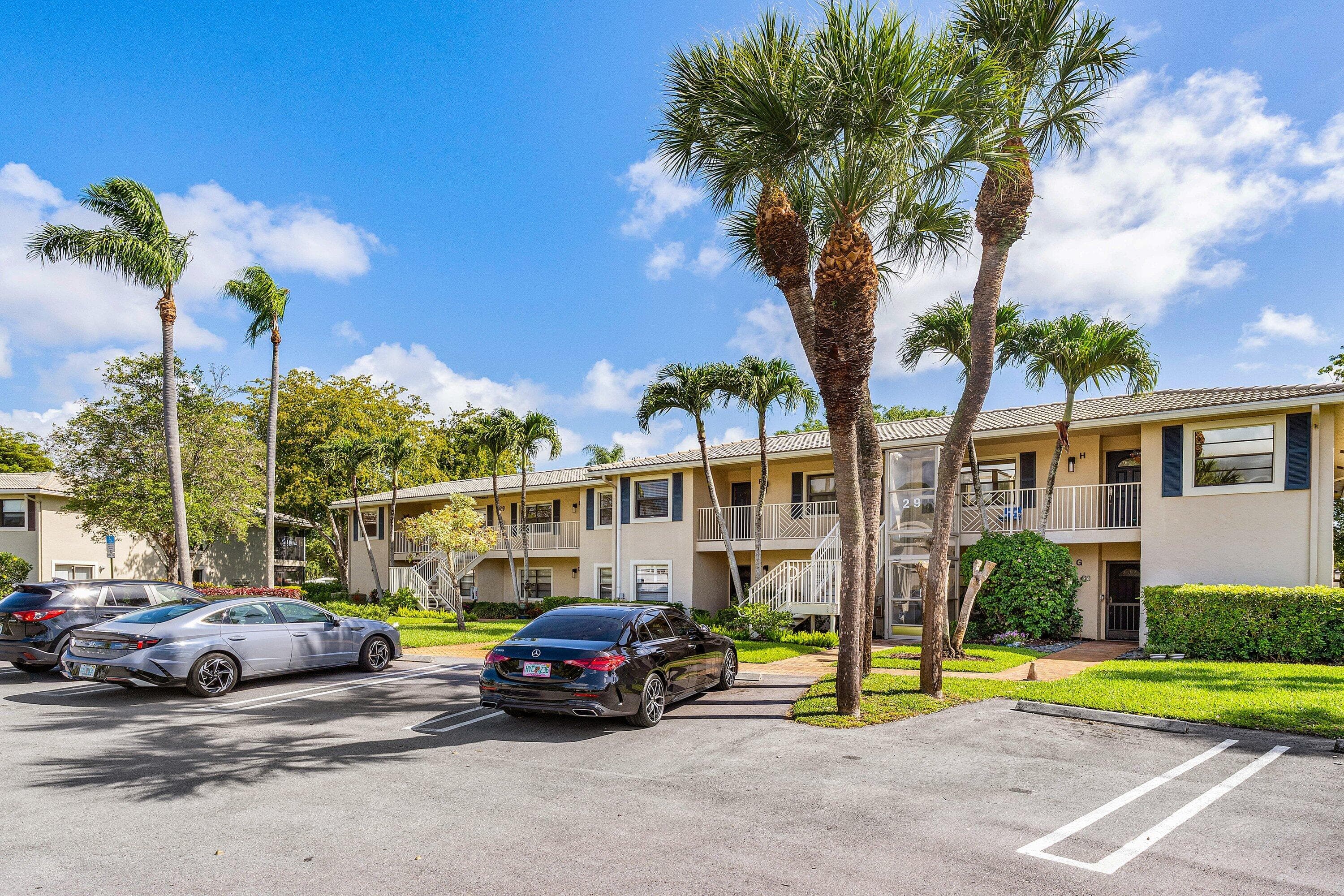 29 Stratford Lane West Unit B, Boynton Beach, FL 33436 — photo 4 of 55