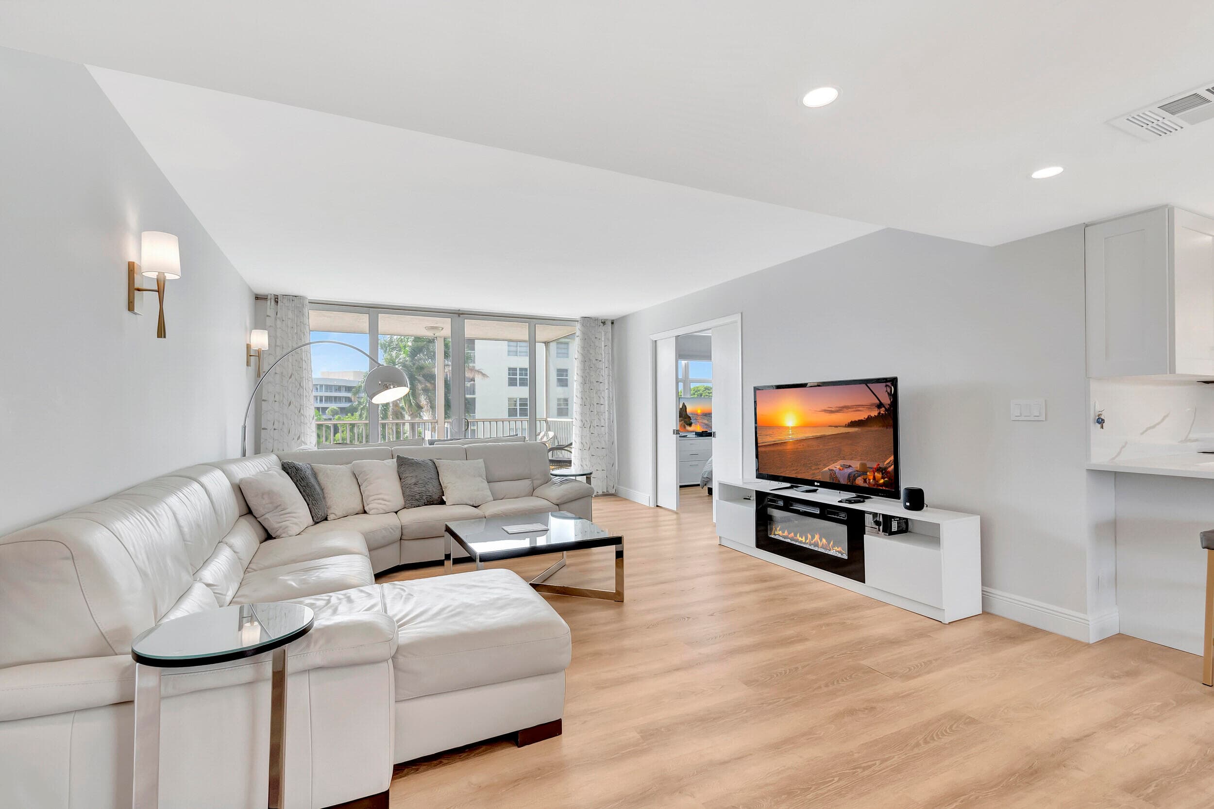 1 Harbourside Drive 4502, Delray Beach, FL 33483 — photo 15 of 58