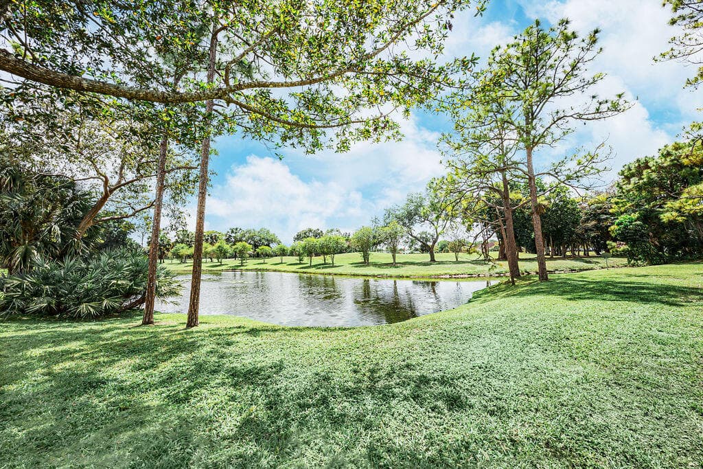1501 Palm Beach Trace Drive, Royal Palm Beach, FL 33411 — photo 5 of 35