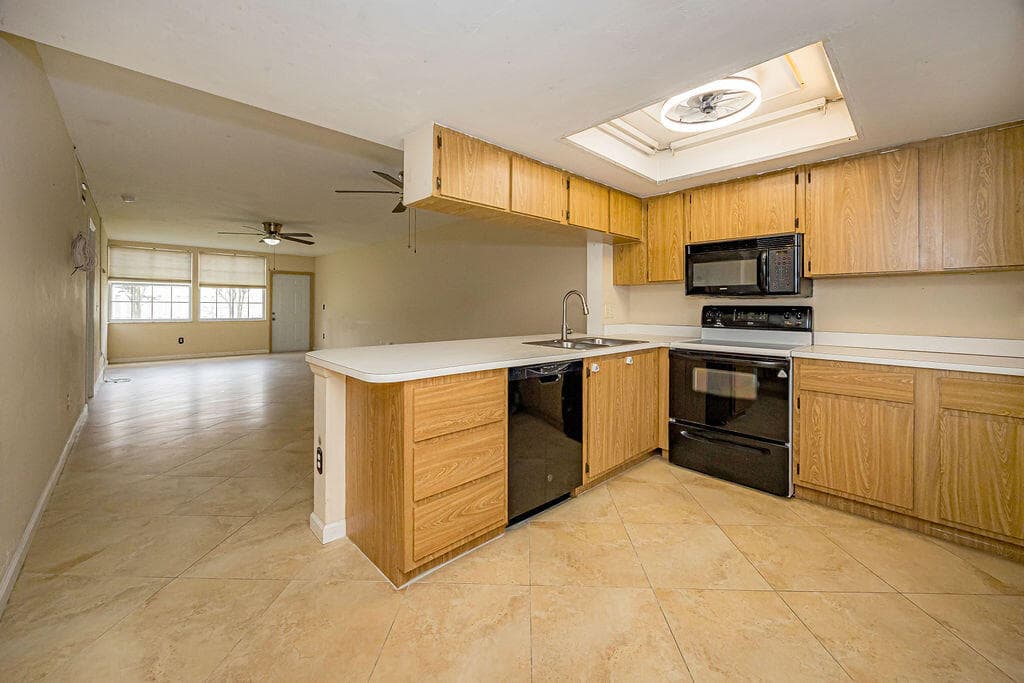 1501 Palm Beach Trace Drive, Royal Palm Beach, FL 33411 — photo 9 of 35