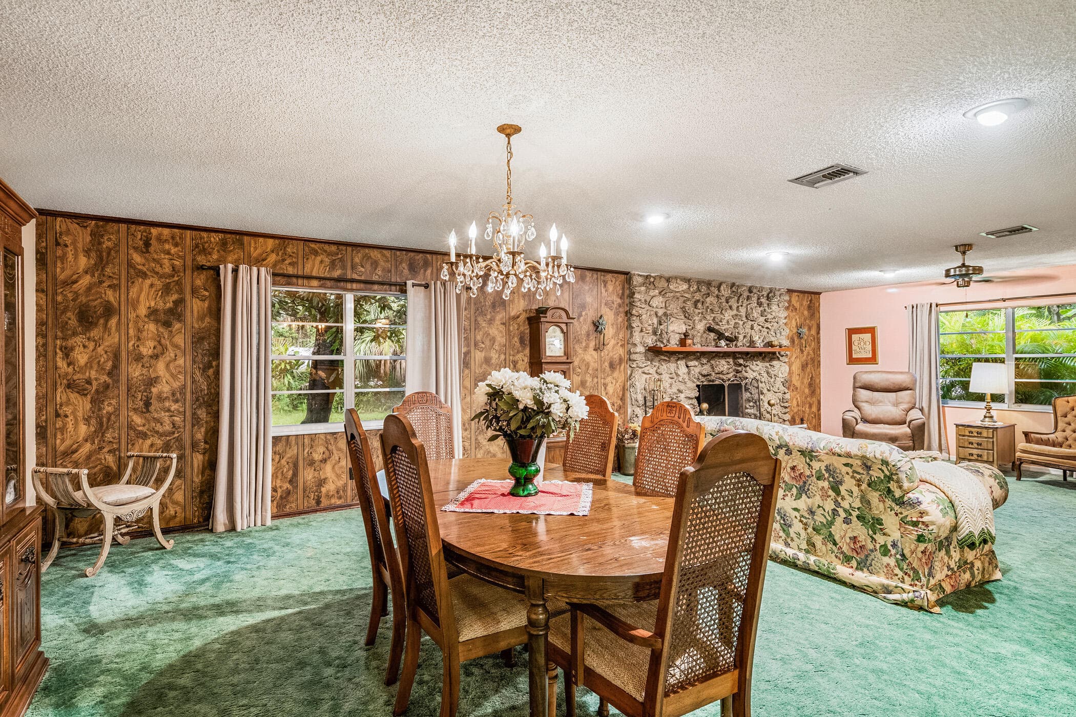 4153 1st Street SW, Vero Beach, FL 32968 — photo 10 of 38