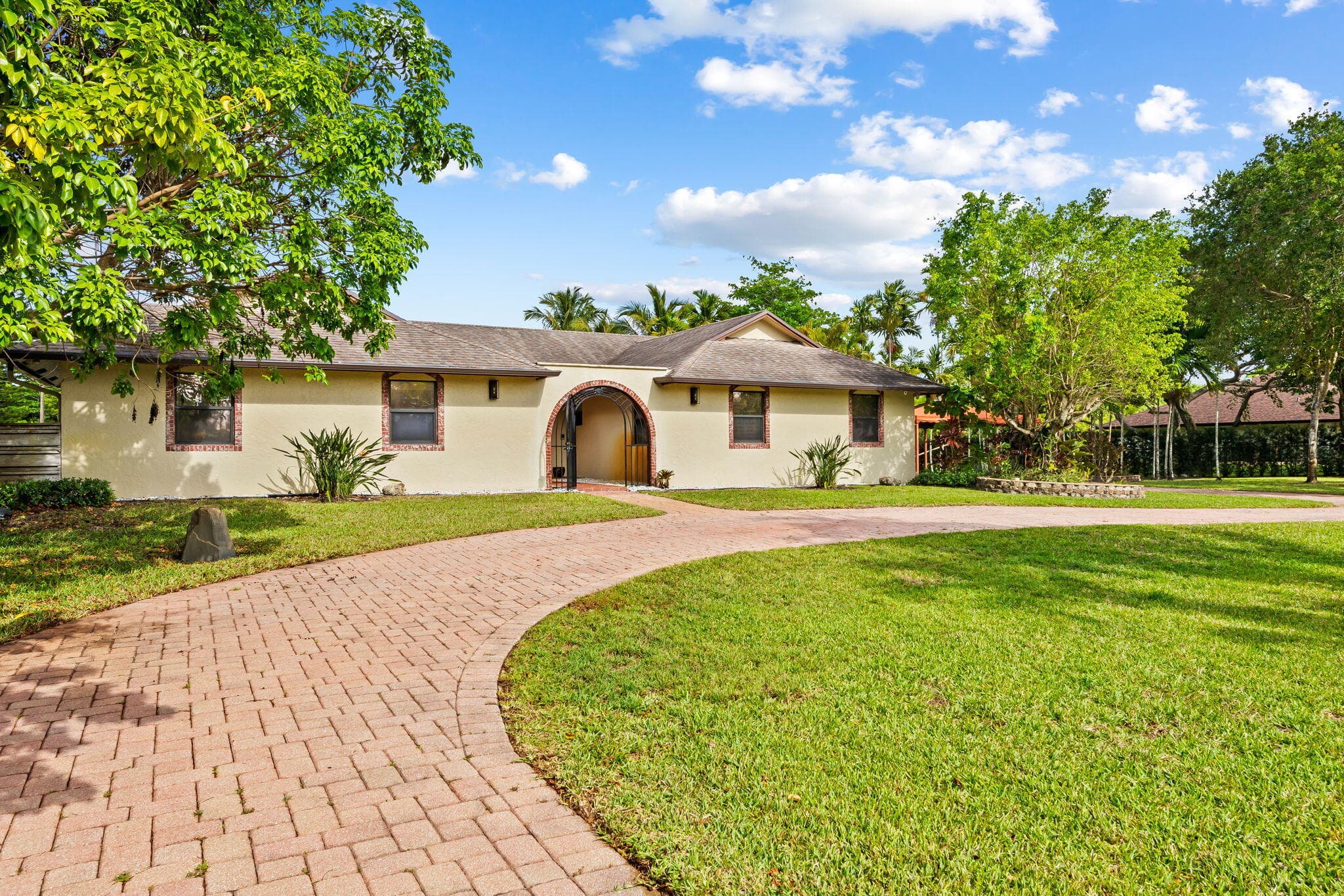 5500 SW 111th Terrace, Davie, FL 33328 — photo 38 of 43
