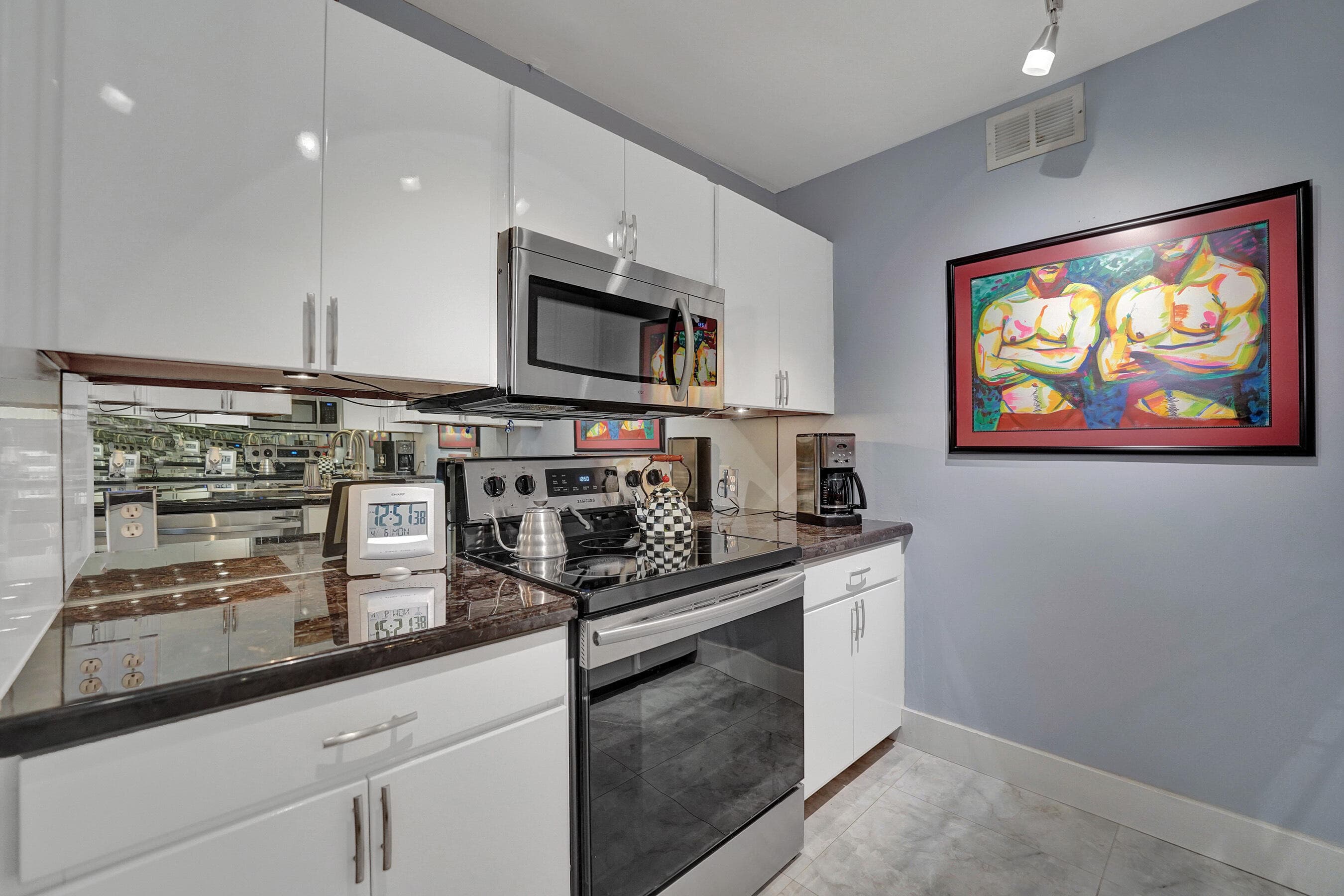 1930 NE 2nd Avenue 117l, Wilton Manors, FL 33305 — photo 11 of 38