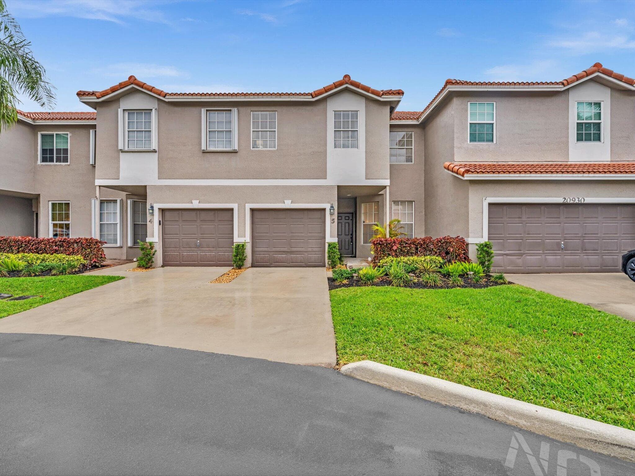 20930 Vía Azalea 5, Boca Raton, FL 33428 — photo 2 of 37