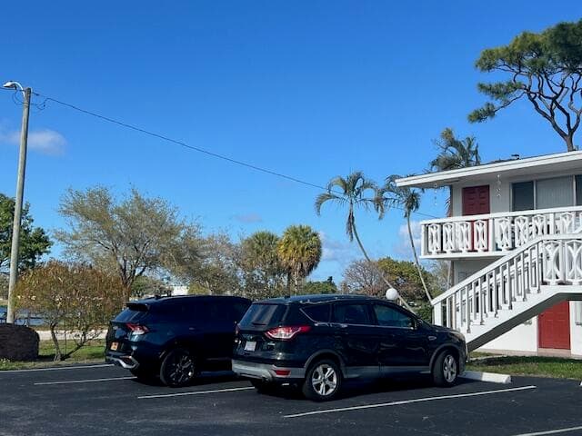 2020 Lake Osborne Drive 11, Lake Worth Beach, FL 33461 — photo 11 of 15