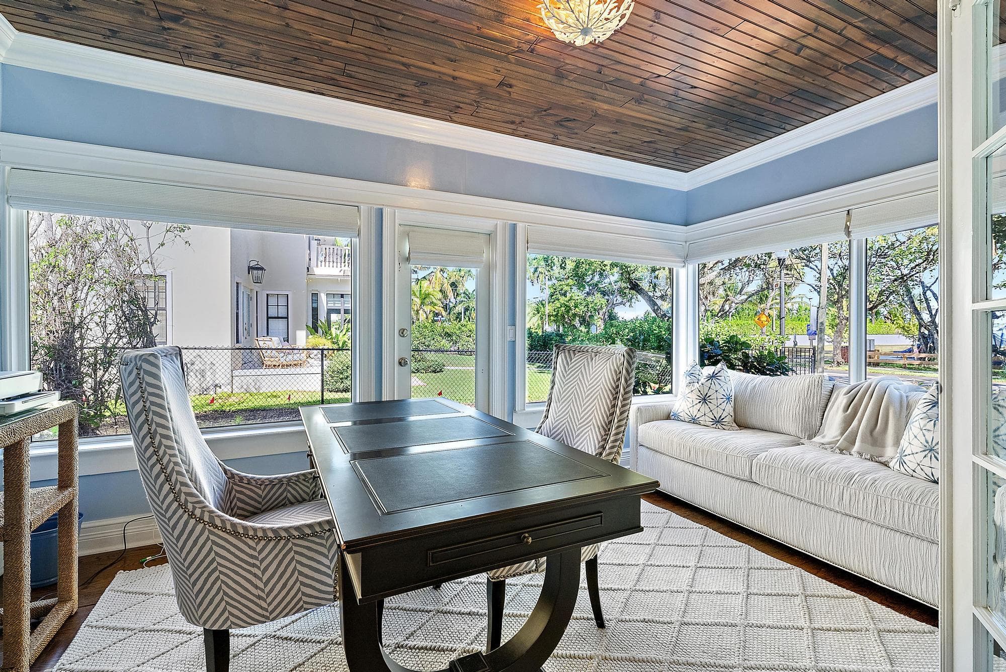 3109 Washington Road, West Palm Beach, FL 33405 — photo 5 of 35