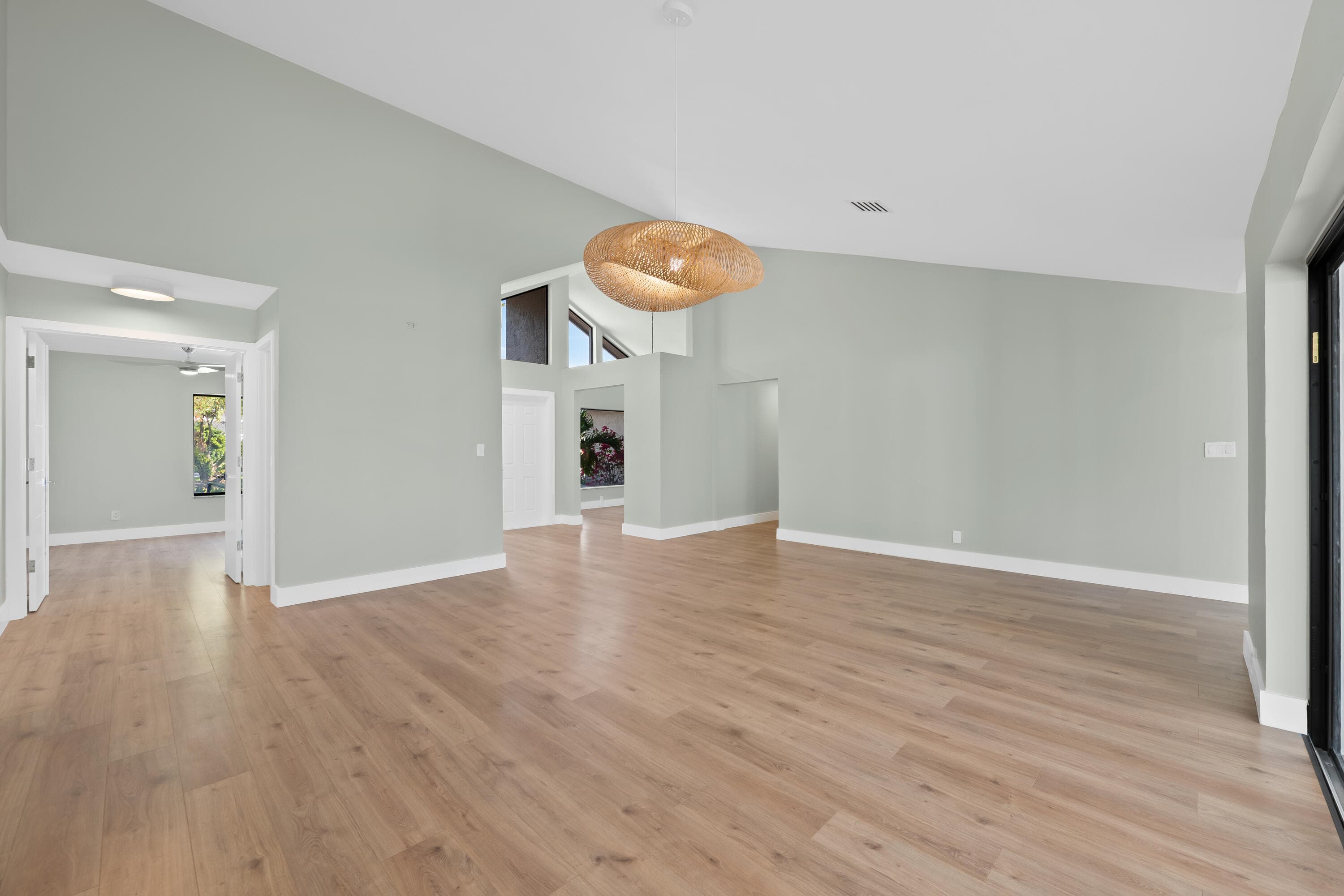 10141 SW 3rd Street, Plantation, FL 33324 — photo 33 of 73