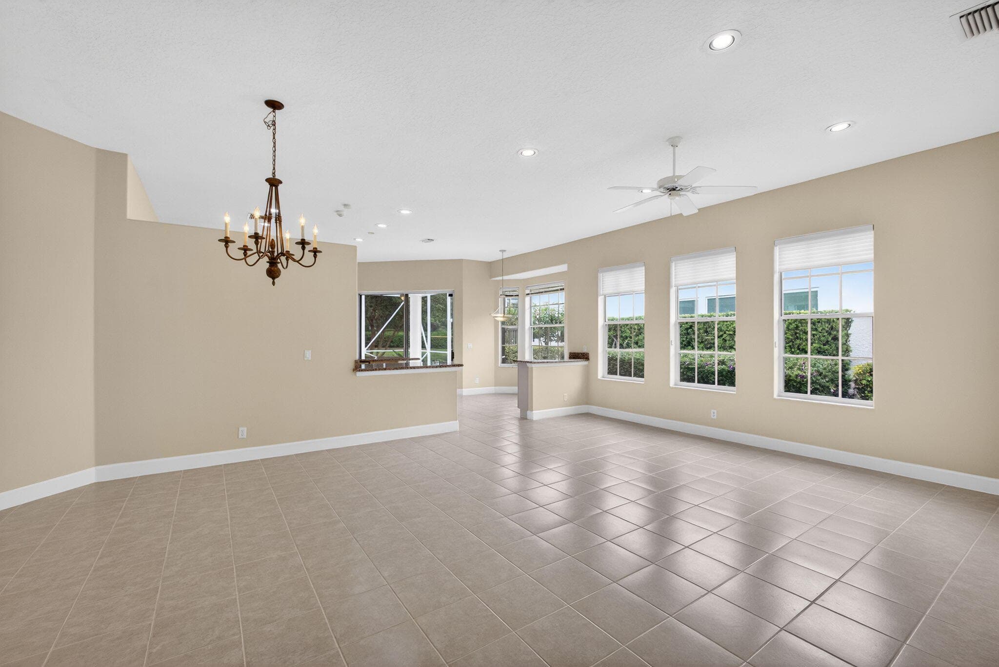 936 Augusta Pointe Drive, Palm Beach Gardens, FL 33418 — photo 5 of 107