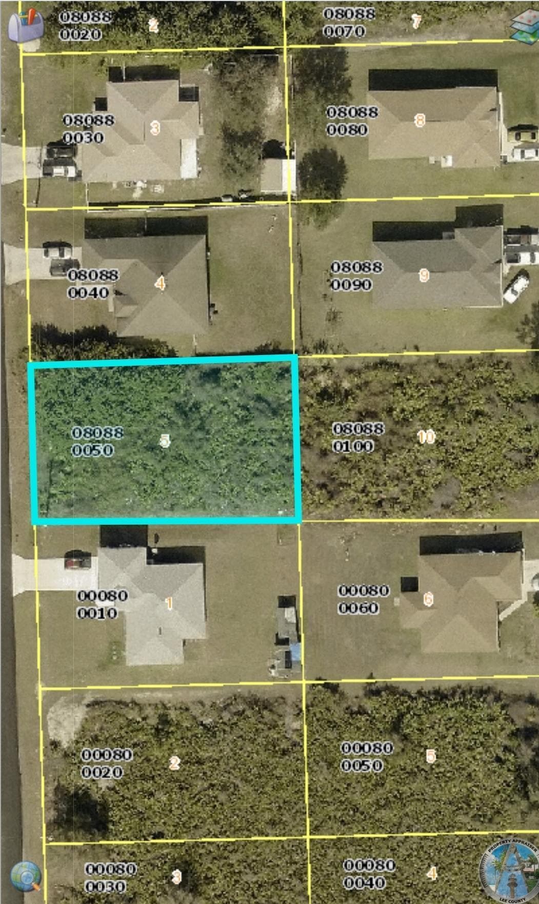 6006 Flora Avenue N, Lehigh Acres, FL 33971 — photo 2 of 8