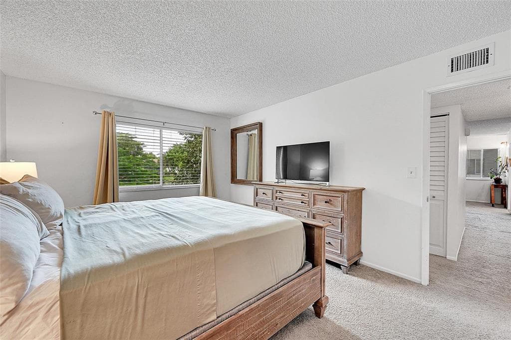 117 Gardens Drive 204, Pompano Beach, FL 33069 — photo 12 of 32