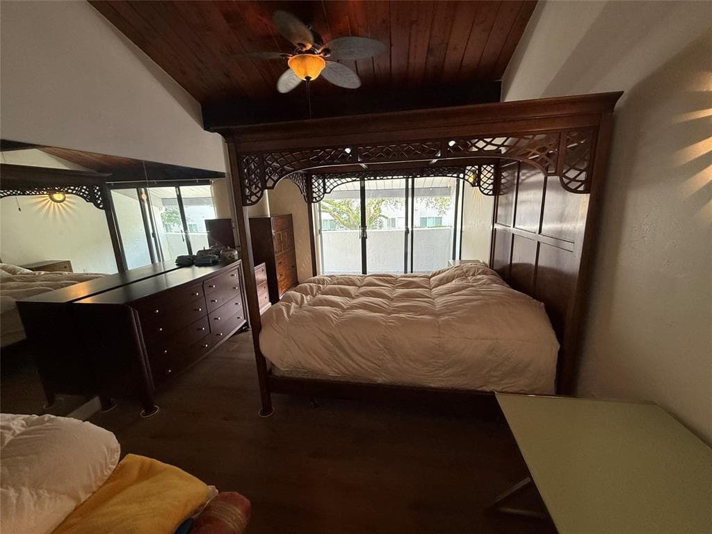 19428 NE 26th Avenue 103b, Miami, FL 33180 — photo 22 of 50
