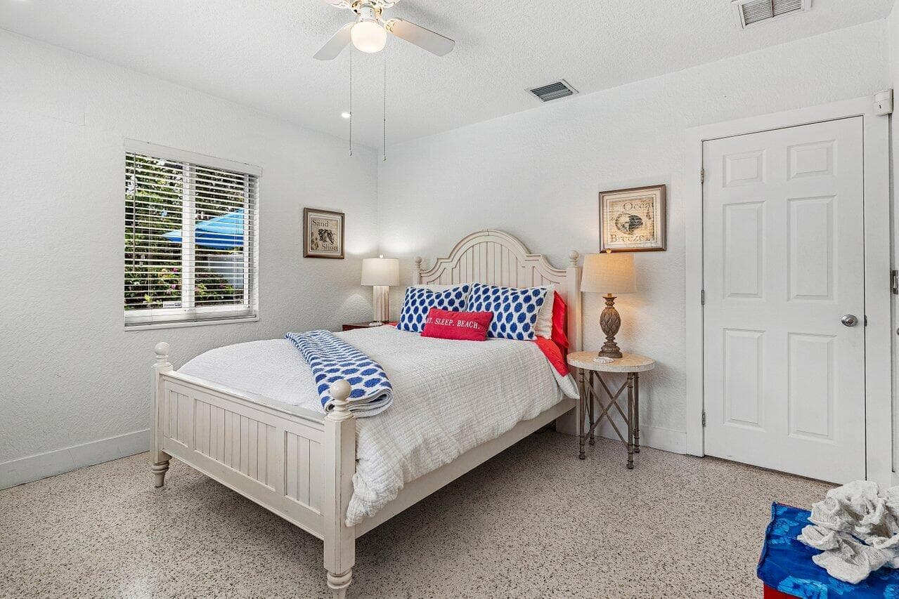 340 NE 7th Avenue, Delray Beach, FL 33483 — photo 20 of 31