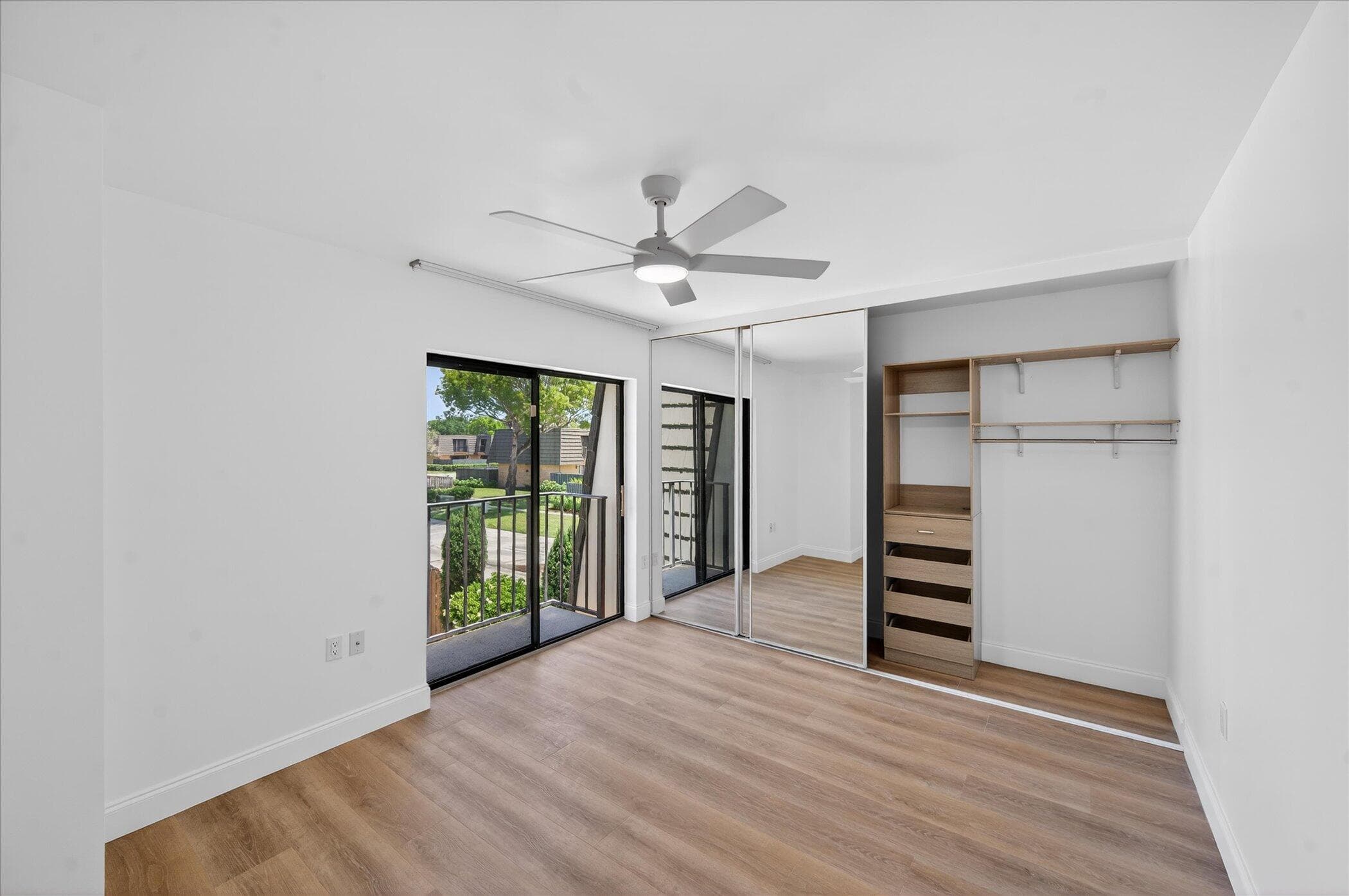 1617 16th Way, West Palm Beach, FL 33407 — photo 11 of 37