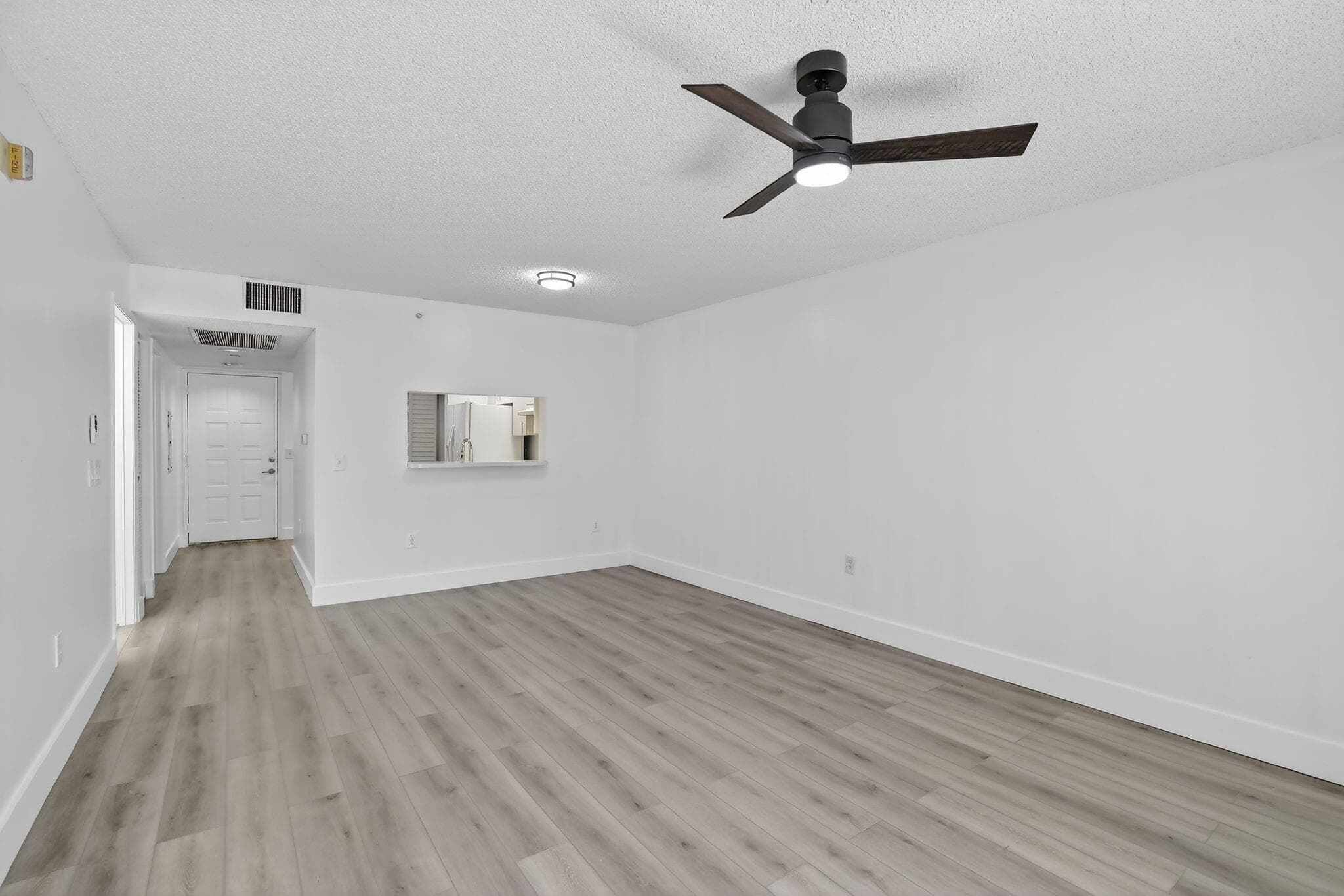 900 SW 142nd Avenue 305l, Pembroke Pines, FL 33027 — photo 12 of 37