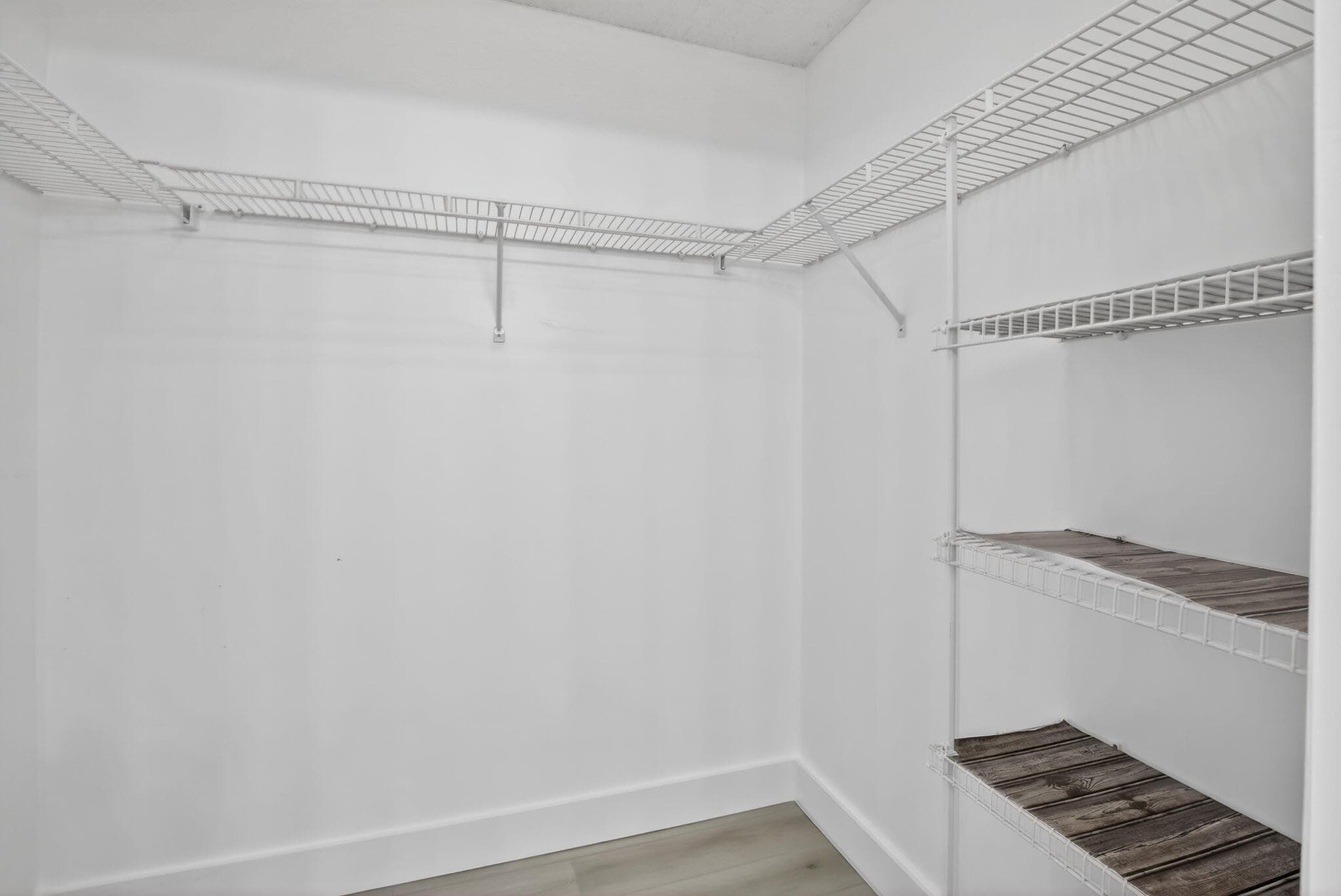 900 SW 142nd Avenue 305l, Pembroke Pines, FL 33027 — photo 19 of 37