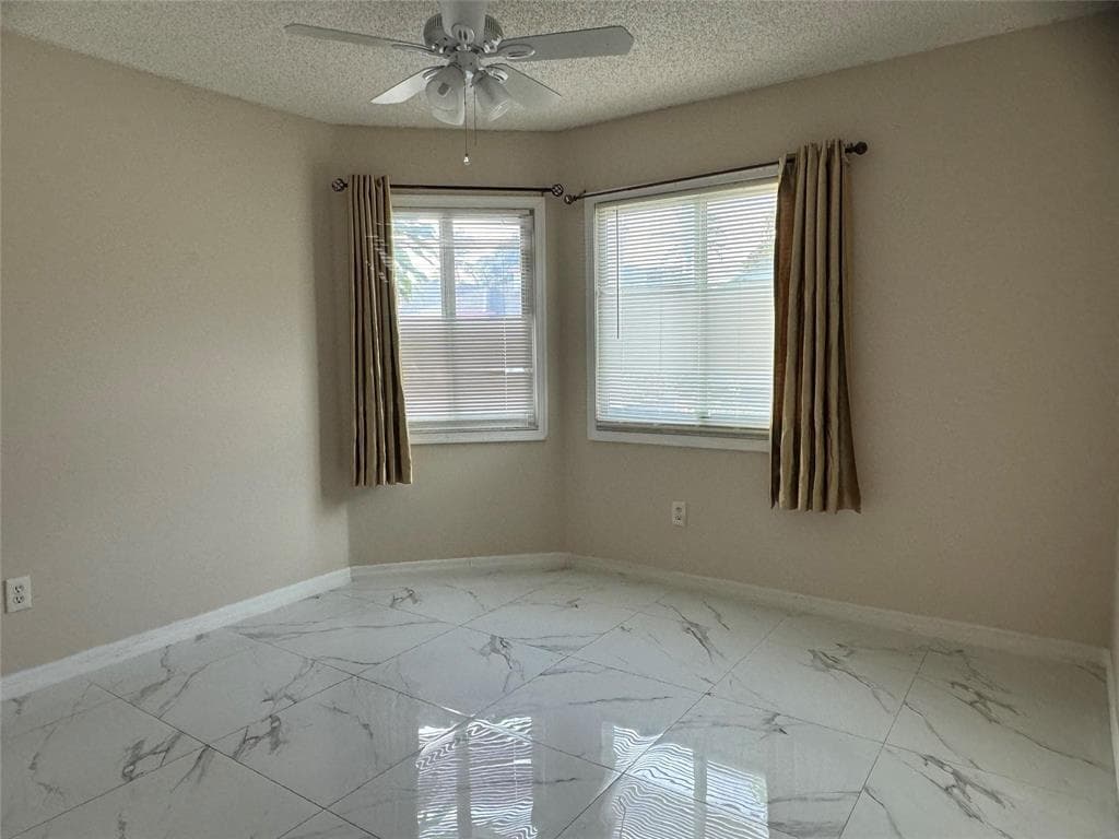 1038 W Jasmine Lane, North Lauderdale, FL 33068 — photo 6 of 7