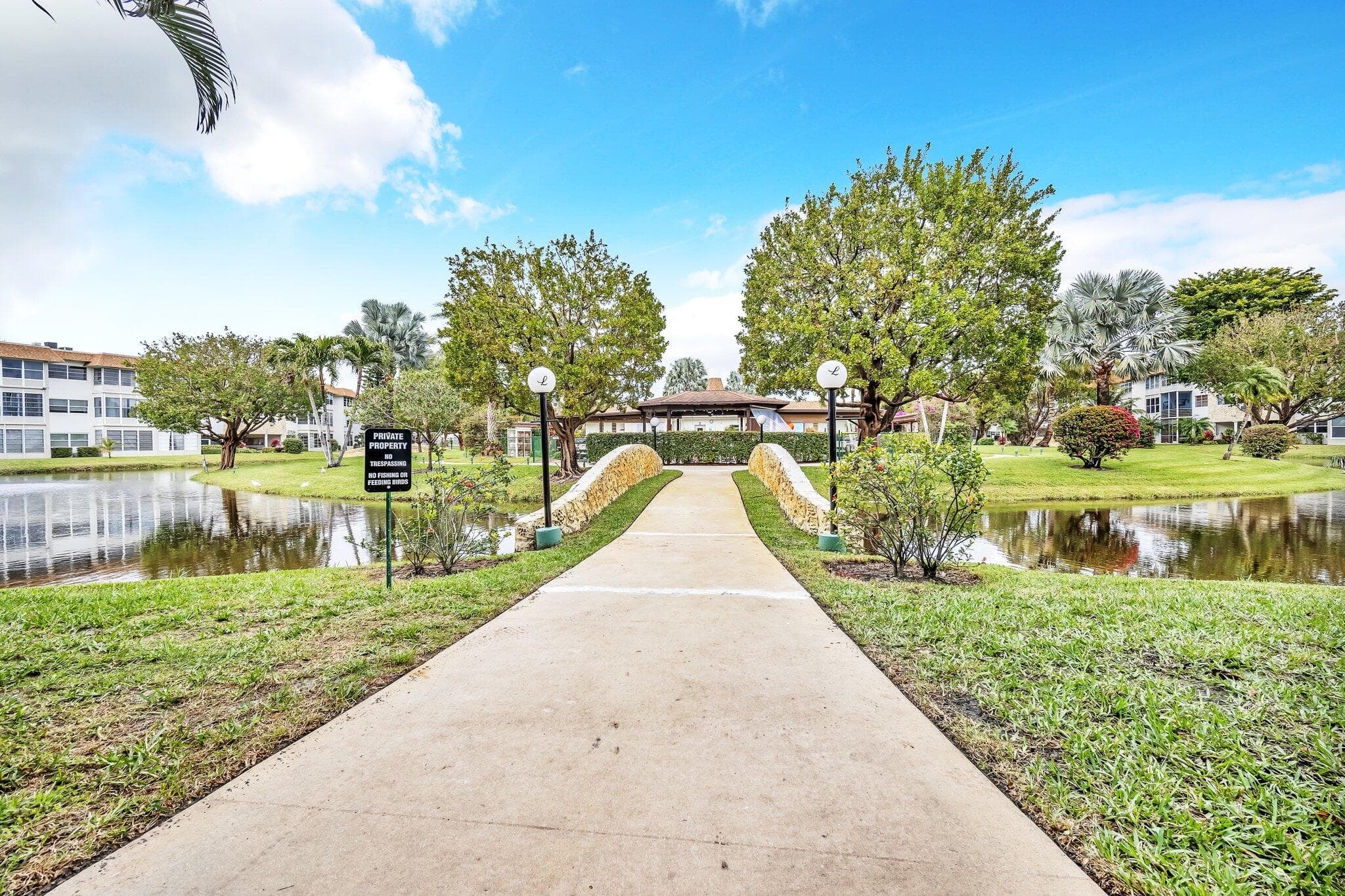 4805 NW 35th Street 412, Lauderdale Lakes, FL 33319 — photo 26 of 45