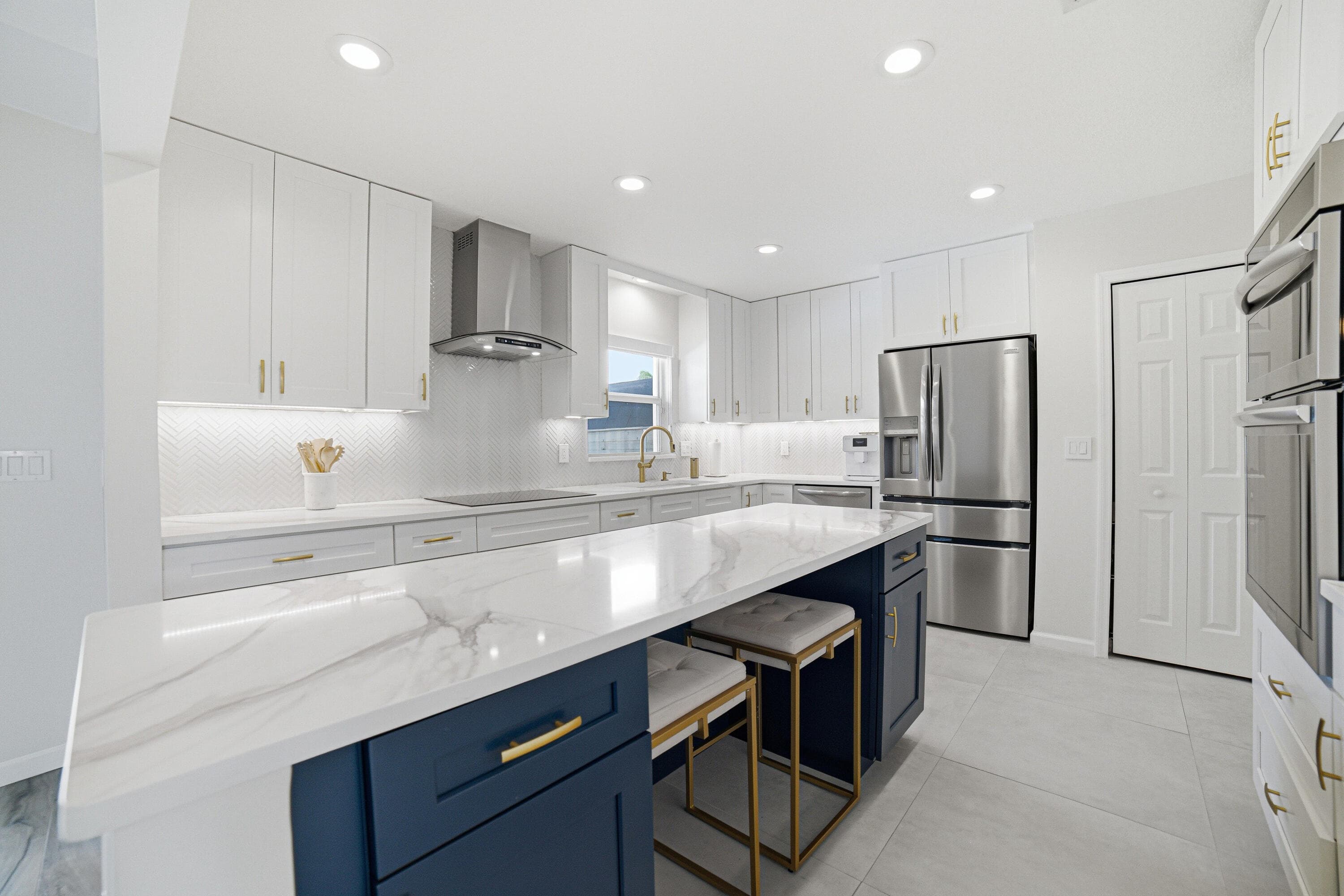 2281 SE 11th Street, Pompano Beach, FL 33062 — photo 13 of 40