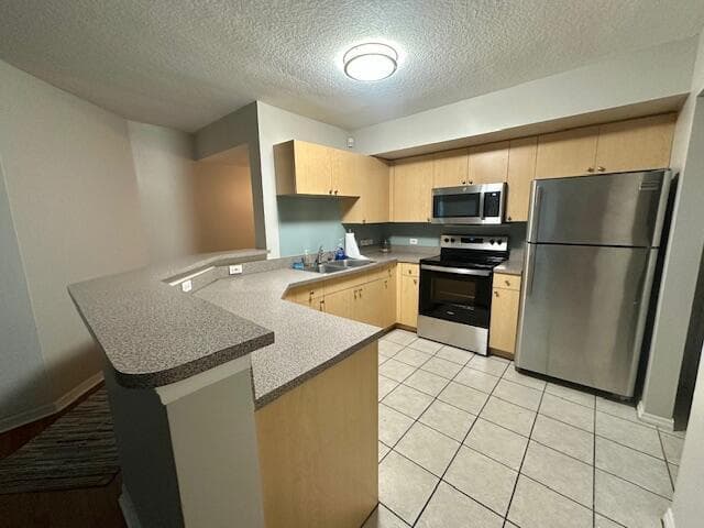 402 Villa Circle 402, Boynton Beach, FL 33435 — photo 8 of 56