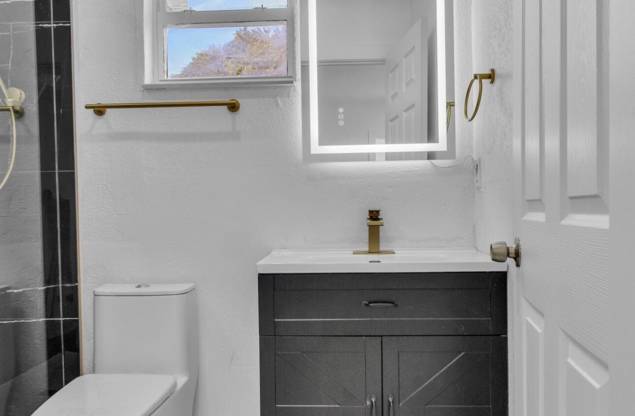 915 SW 3rd Street, Boynton Beach, FL 33435 — photo 22 of 26