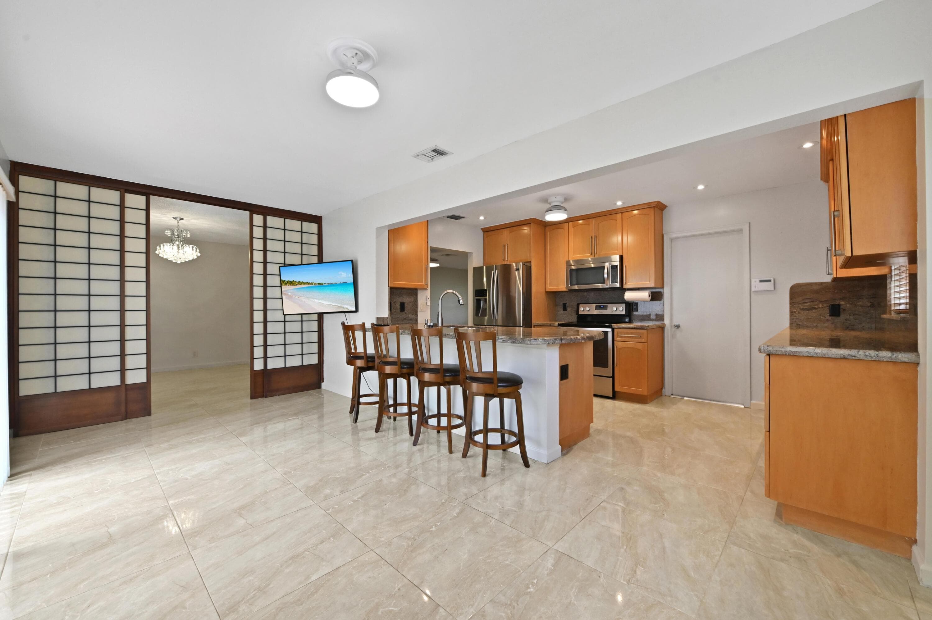 2012 SW 17th Avenue, Boynton Beach, FL 33426 — photo 8 of 26
