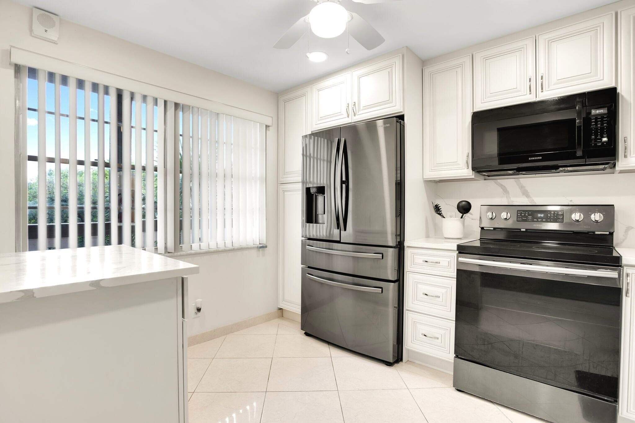 4701 Martinique Drive K3, Coconut Creek, FL 33066 — photo 3 of 32