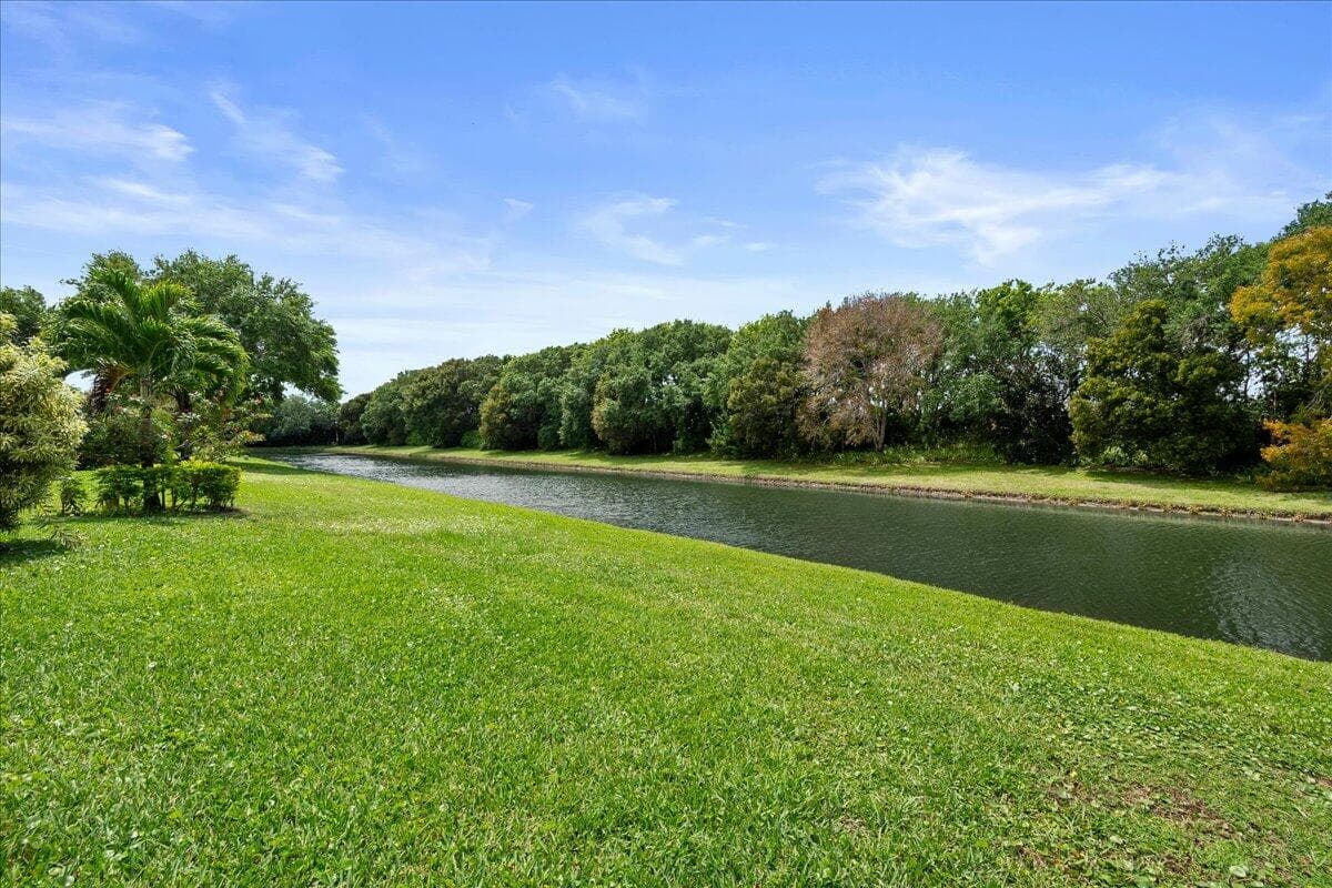 7771 Majestic Palm Drive, Boynton Beach, FL 33437 — photo 23 of 26