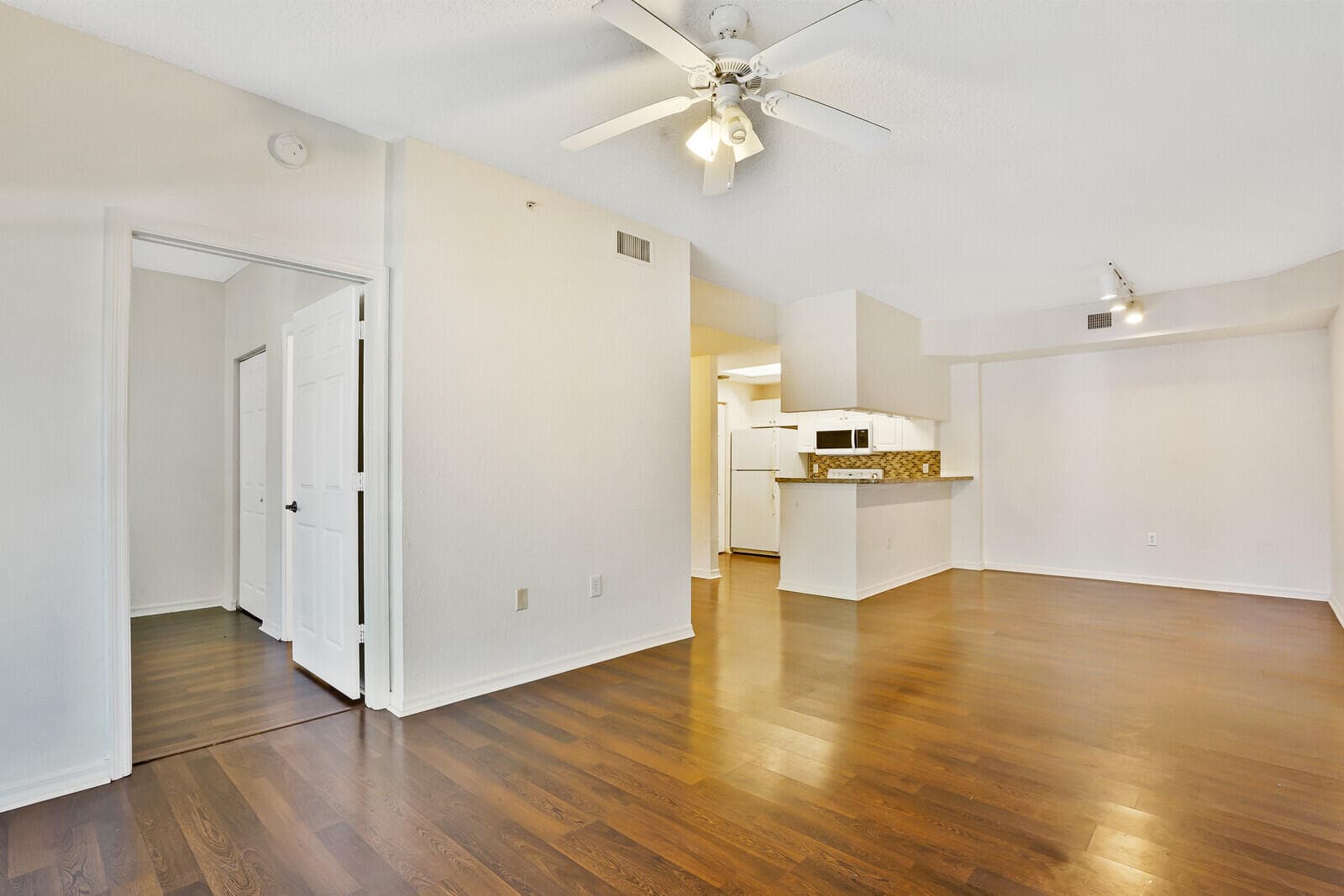 2812 Grande Parkway 105, Palm Beach Gardens, FL 33410 — photo 4 of 12