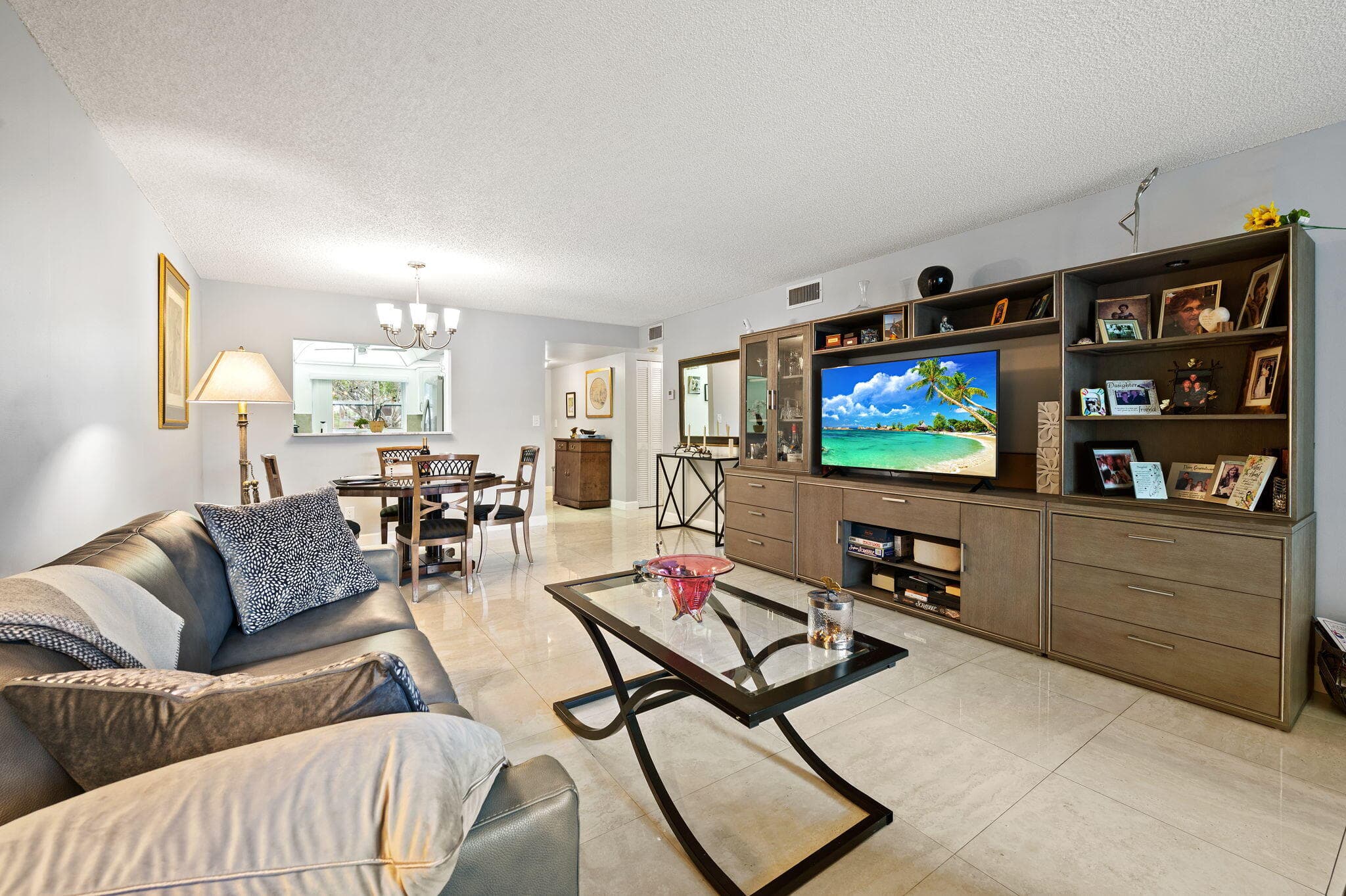 9330 E Sunrise Lakes Boulevard E 104, Sunrise, FL 33322 — photo 8 of 27
