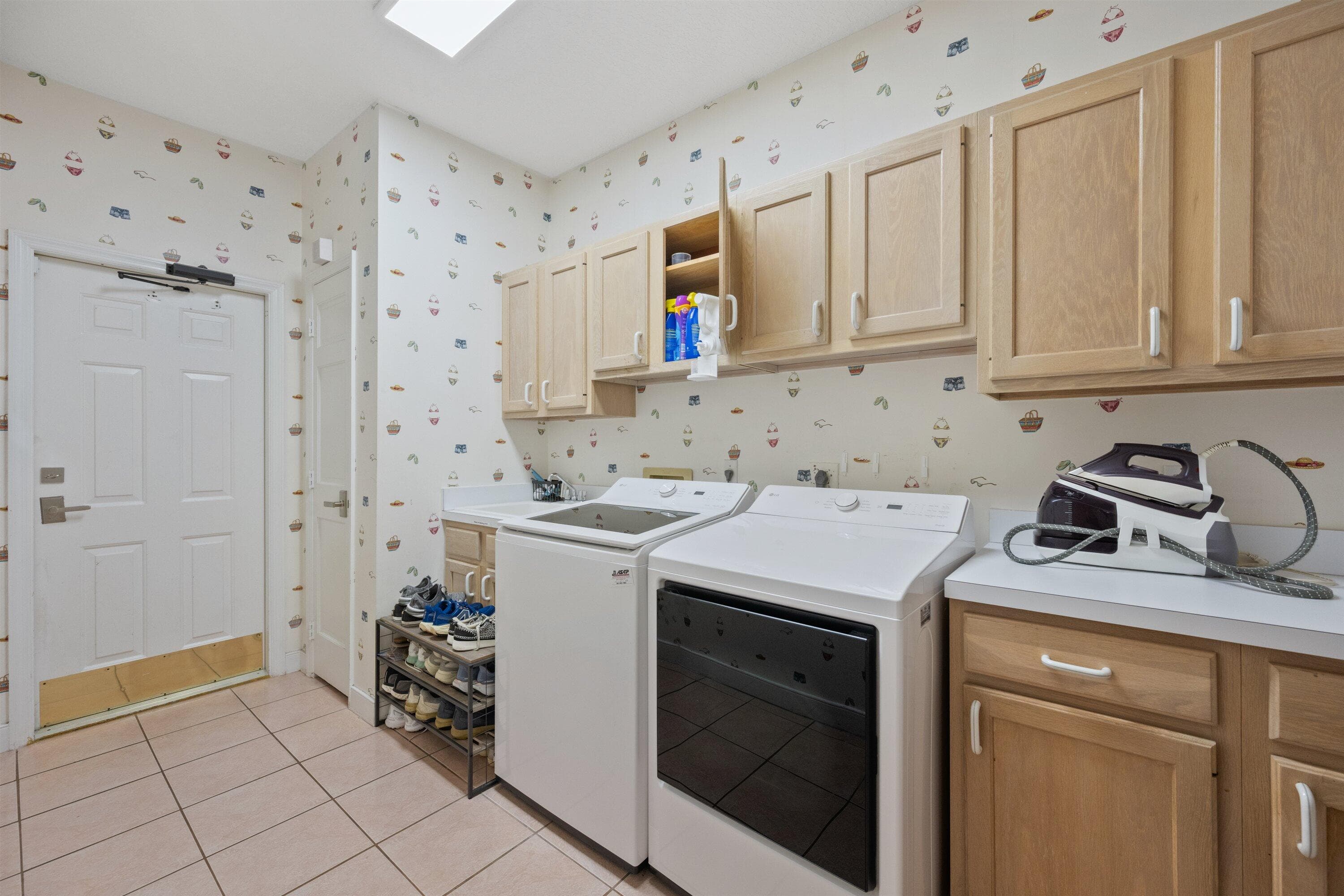 123 Echo Lane, Jupiter, FL 33458 — photo 35 of 46