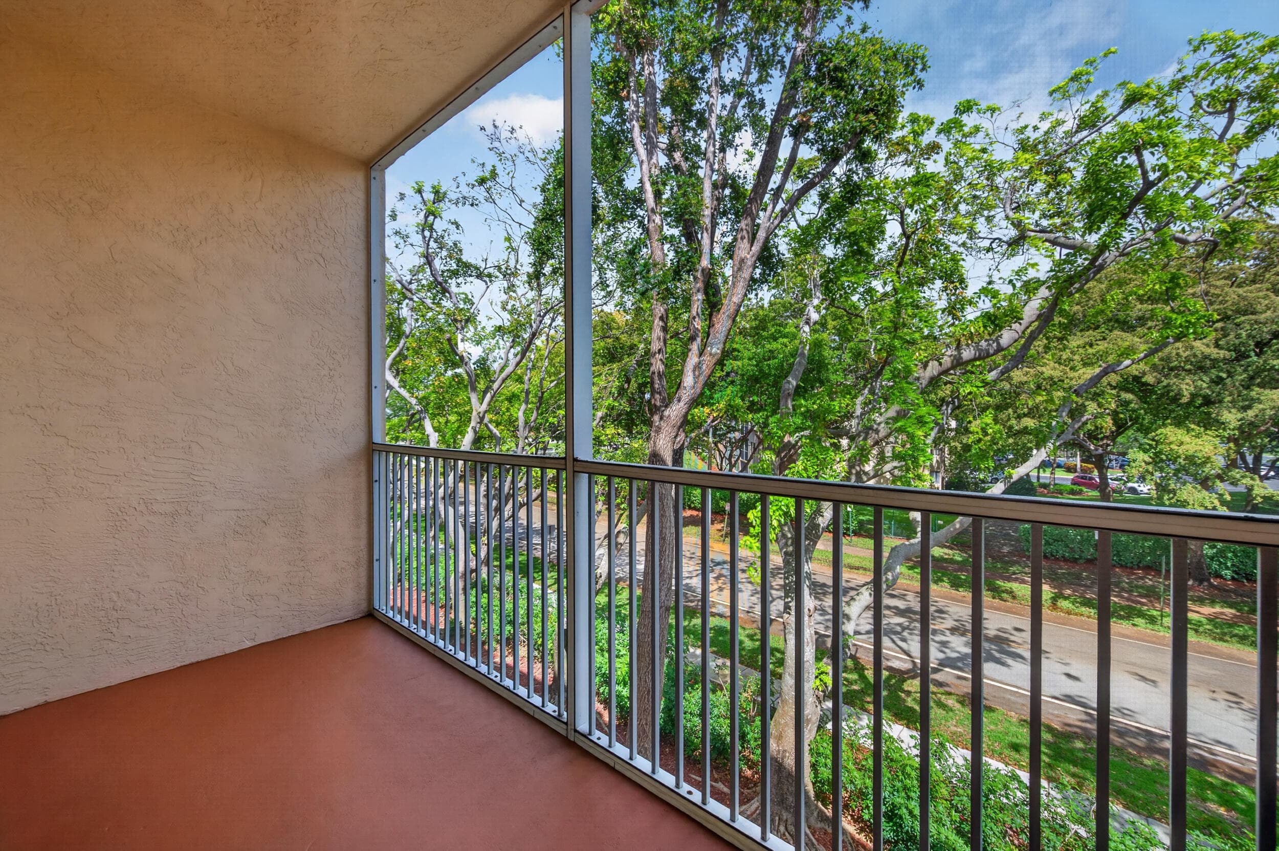 7775 Yardley Drive 314, Tamarac, FL 33321 — photo 2 of 40