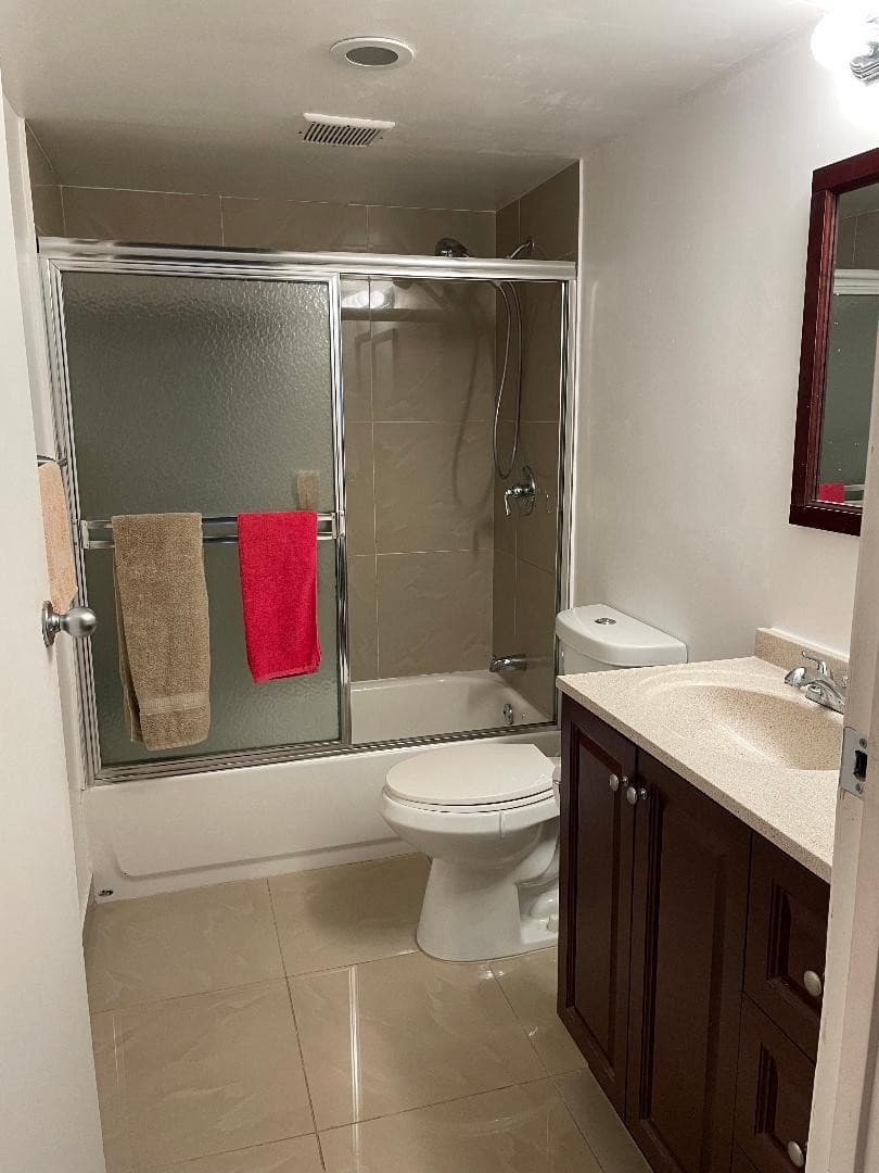 2821 Somerset Drive 118, Lauderdale Lakes, FL 33311 — photo 4 of 12